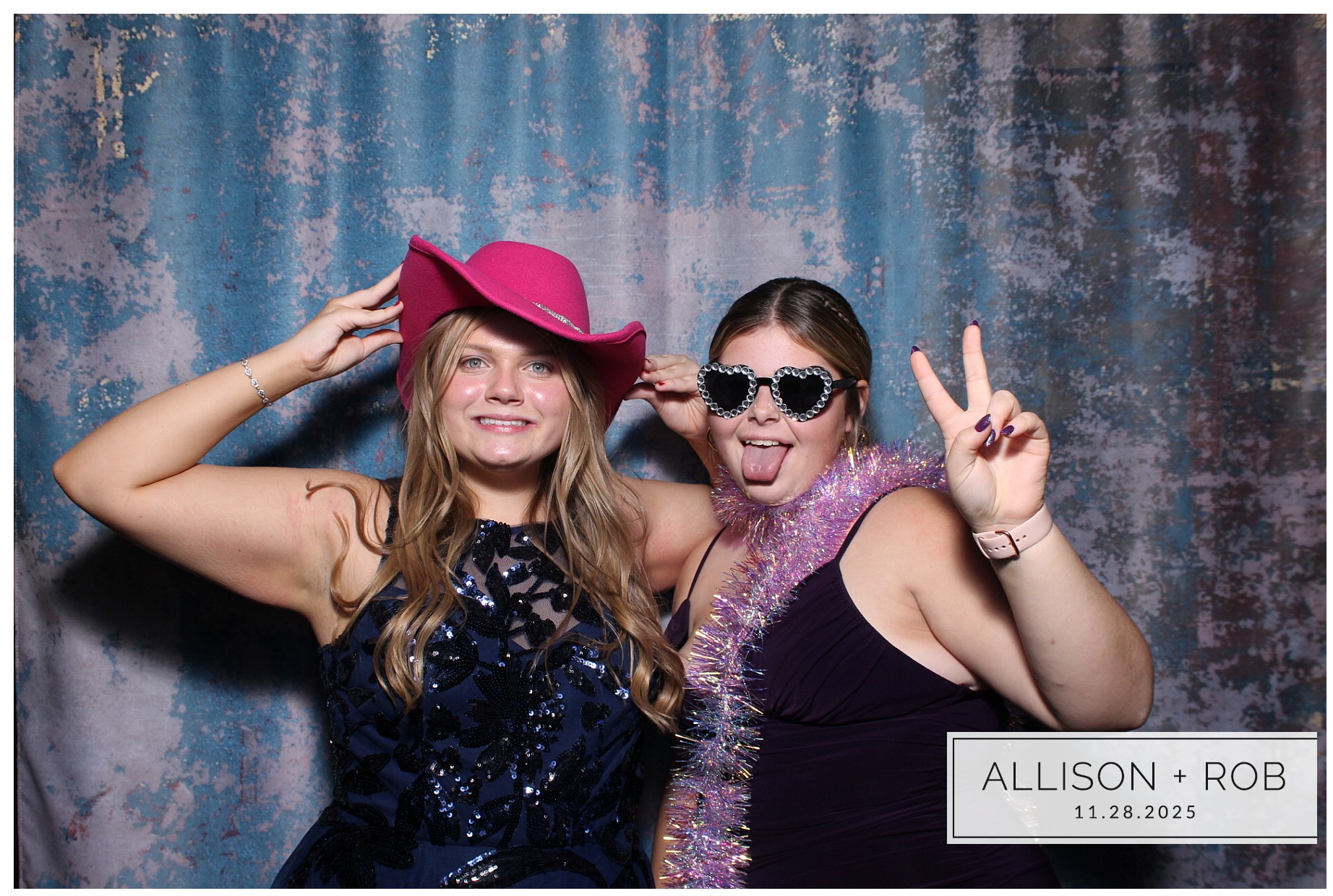 Allison + Rob | View more photos from the event at gallery.photoboothcincy.com/u/PhotoBoothCincy/Allison-Rob