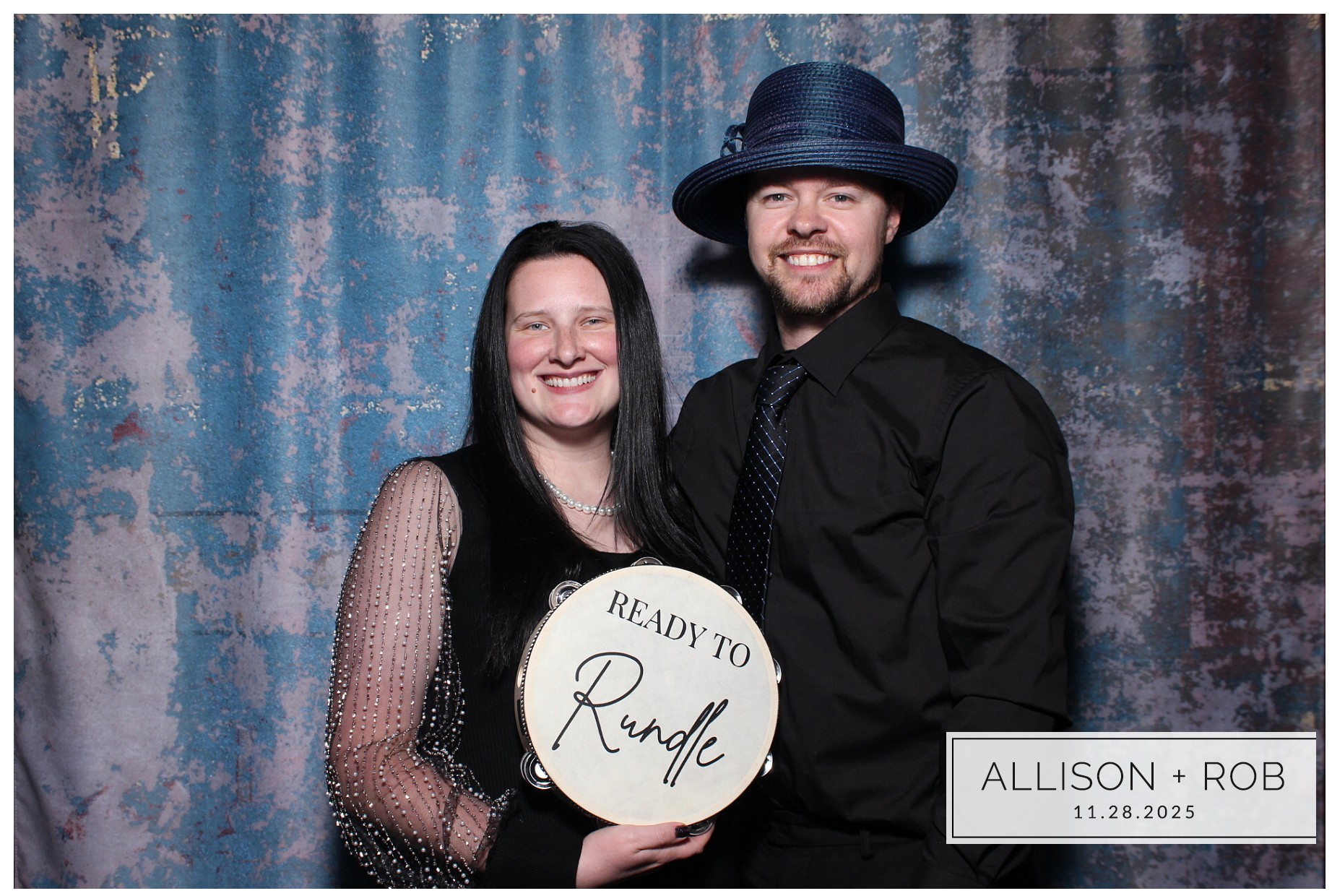 Allison + Rob | View more photos from the event at gallery.photoboothcincy.com/u/PhotoBoothCincy/Allison-Rob