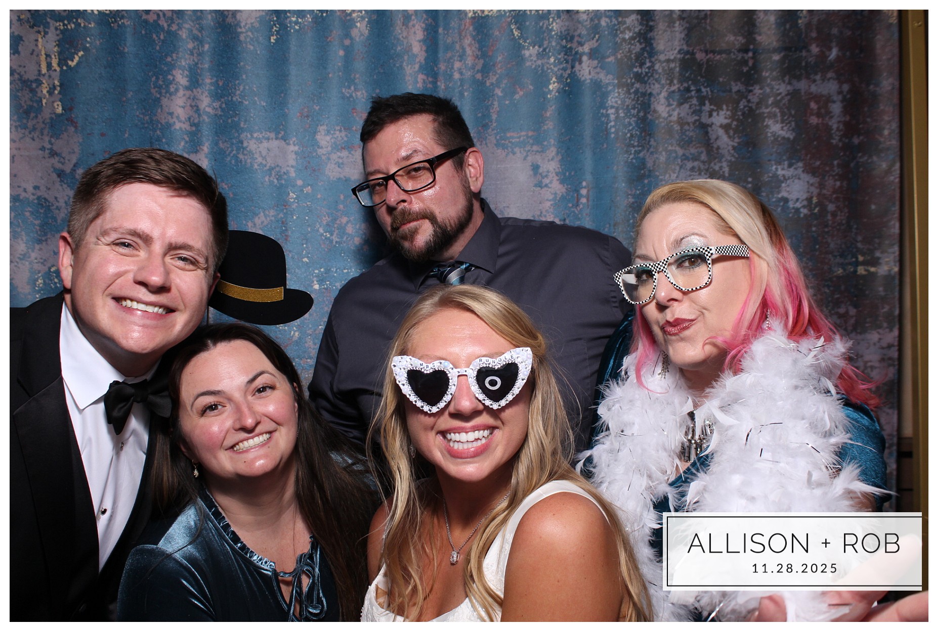 Allison + Rob | View more photos from the event at gallery.photoboothcincy.com/u/PhotoBoothCincy/Allison-Rob