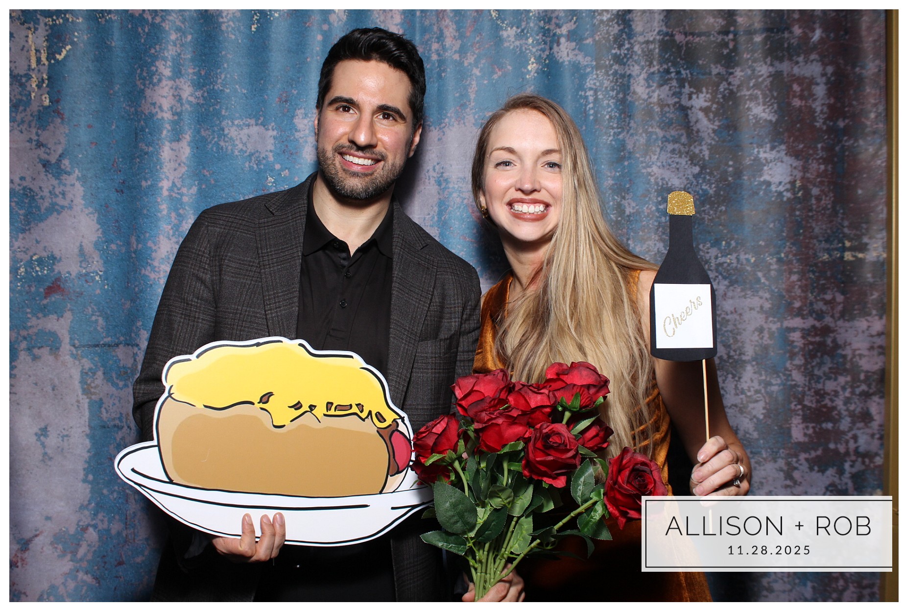 Allison + Rob | View more photos from the event at gallery.photoboothcincy.com/u/PhotoBoothCincy/Allison-Rob