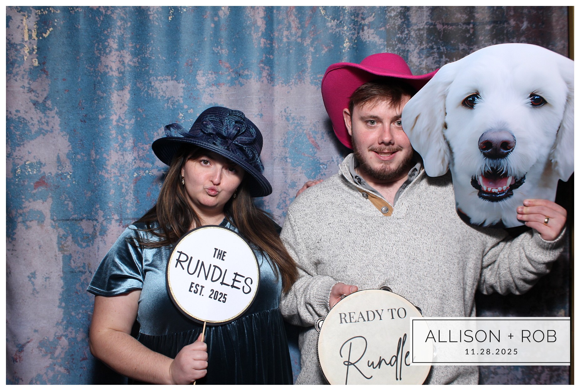 Allison + Rob | View more photos from the event at gallery.photoboothcincy.com/u/PhotoBoothCincy/Allison-Rob