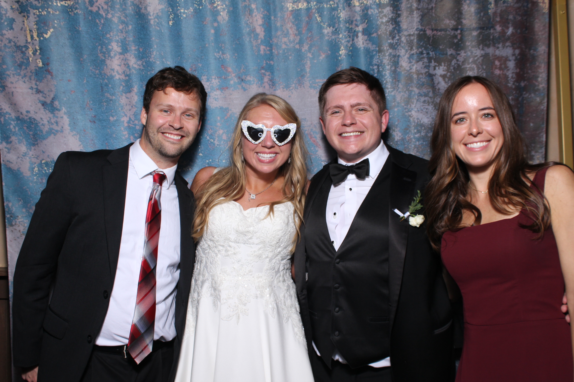 Allison + Rob | View more photos from the event at gallery.photoboothcincy.com/u/PhotoBoothCincy/Allison-Rob