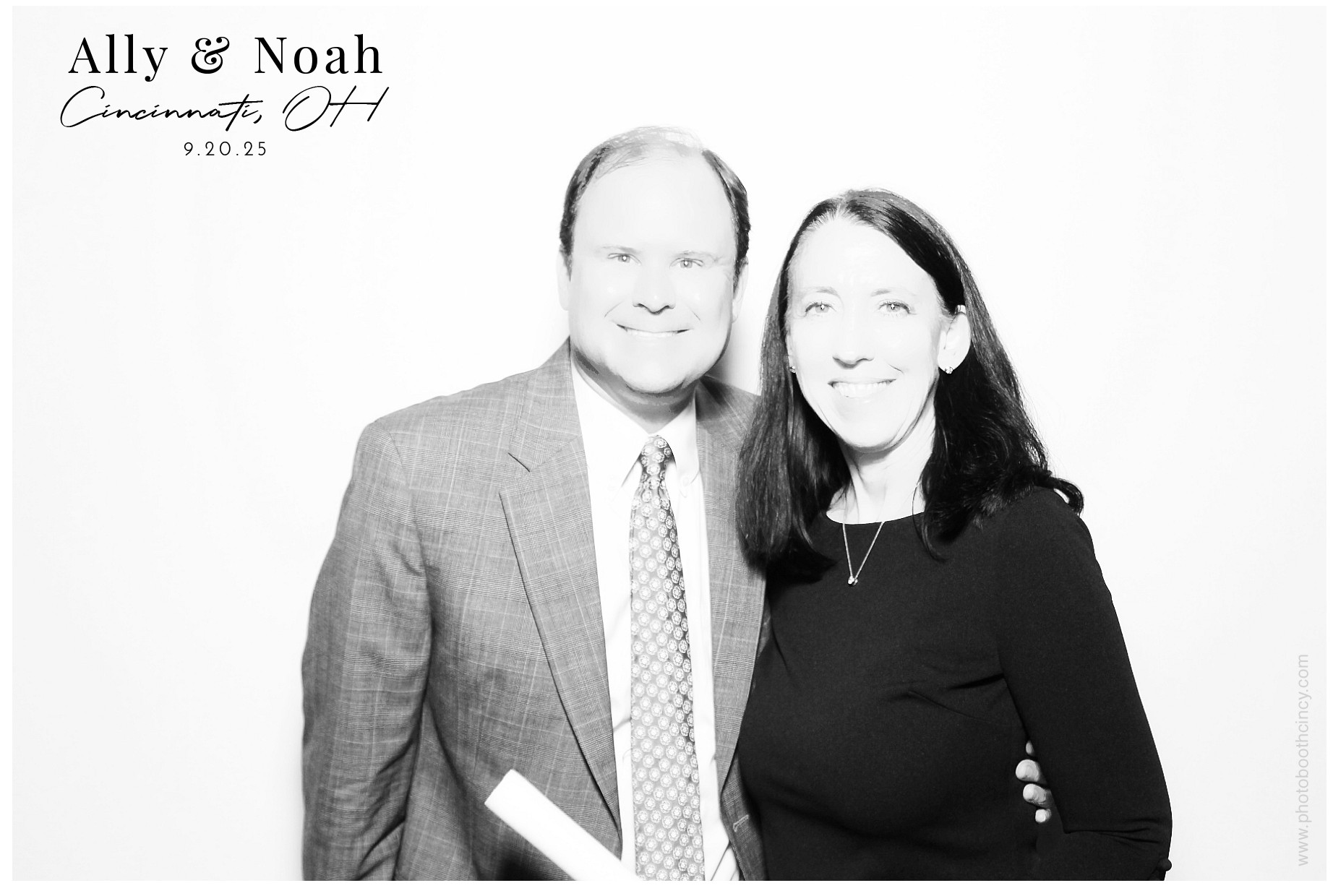 Ally & Noah's  | View more photos from the event at gallery.photoboothcincy.com/u/PhotoBoothCincy/Ally-Noahs