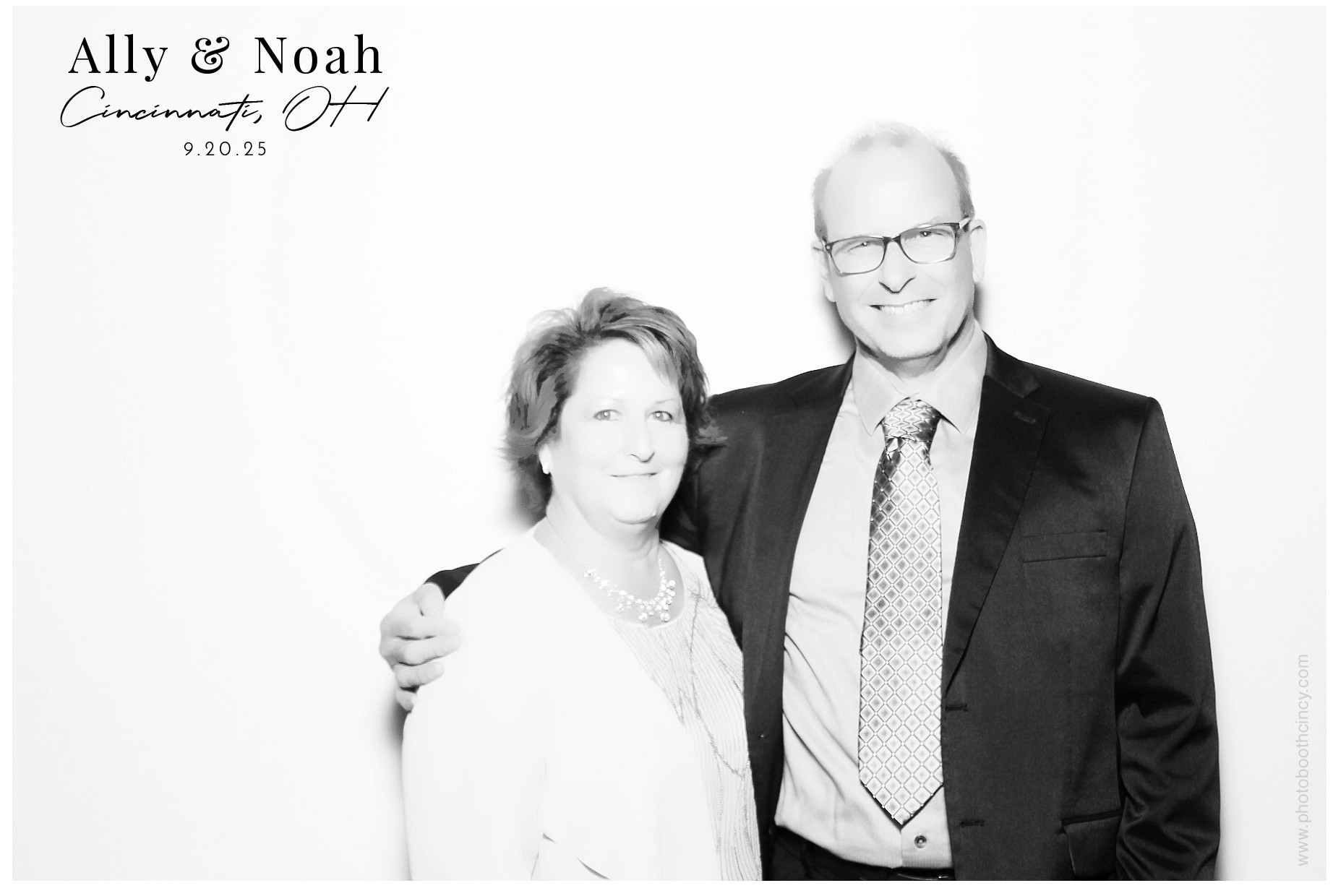 Ally & Noah's  | View more photos from the event at gallery.photoboothcincy.com/u/PhotoBoothCincy/Ally-Noahs