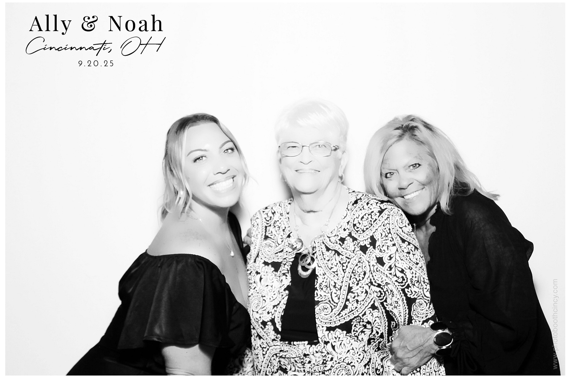 Ally & Noah's  | View more photos from the event at gallery.photoboothcincy.com/u/PhotoBoothCincy/Ally-Noahs