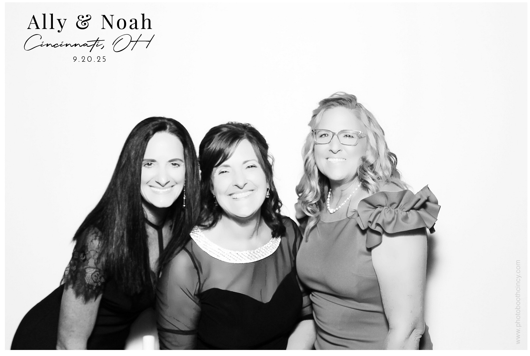 Ally & Noah's  | View more photos from the event at gallery.photoboothcincy.com/u/PhotoBoothCincy/Ally-Noahs