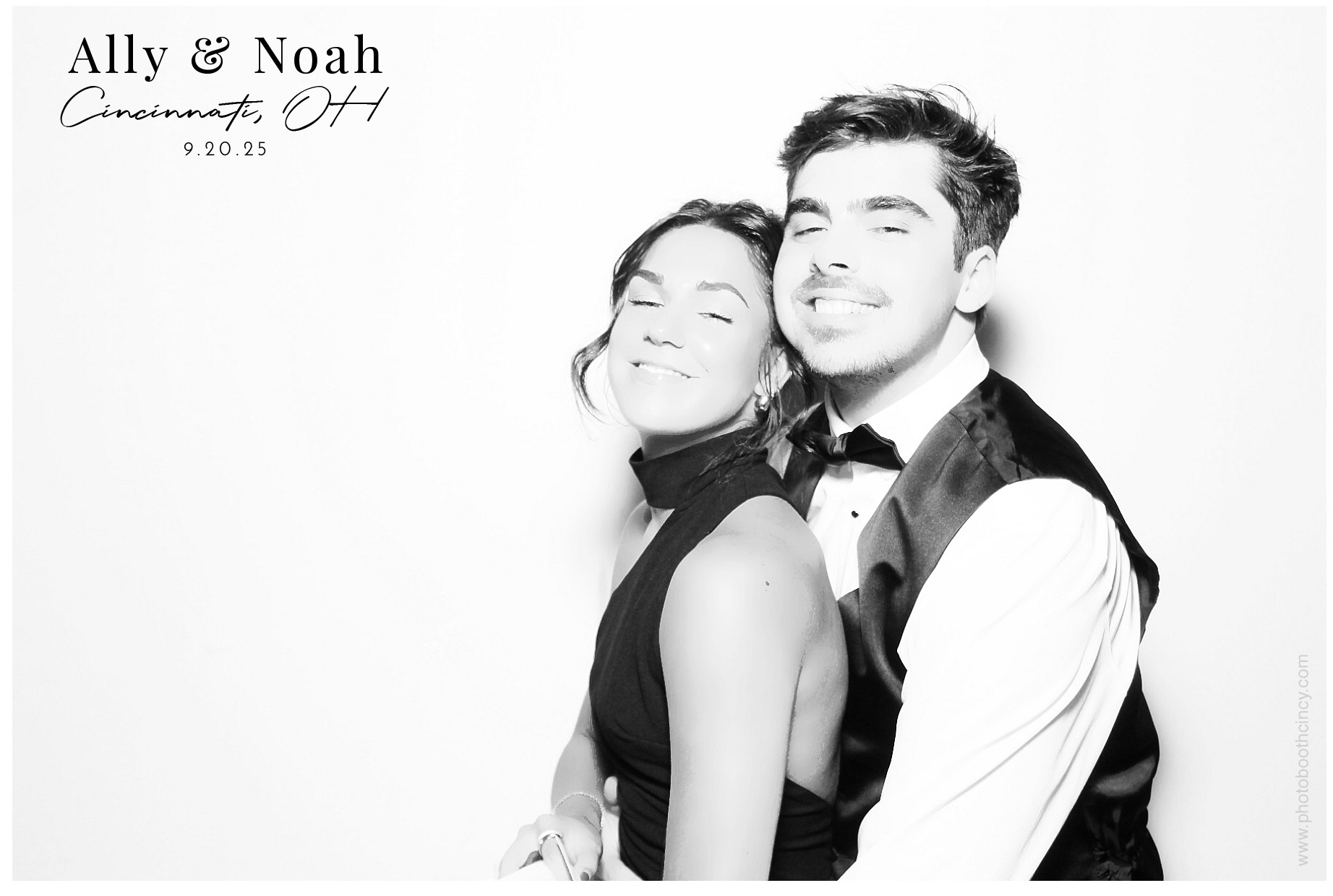Ally & Noah's  | View more photos from the event at gallery.photoboothcincy.com/u/PhotoBoothCincy/Ally-Noahs