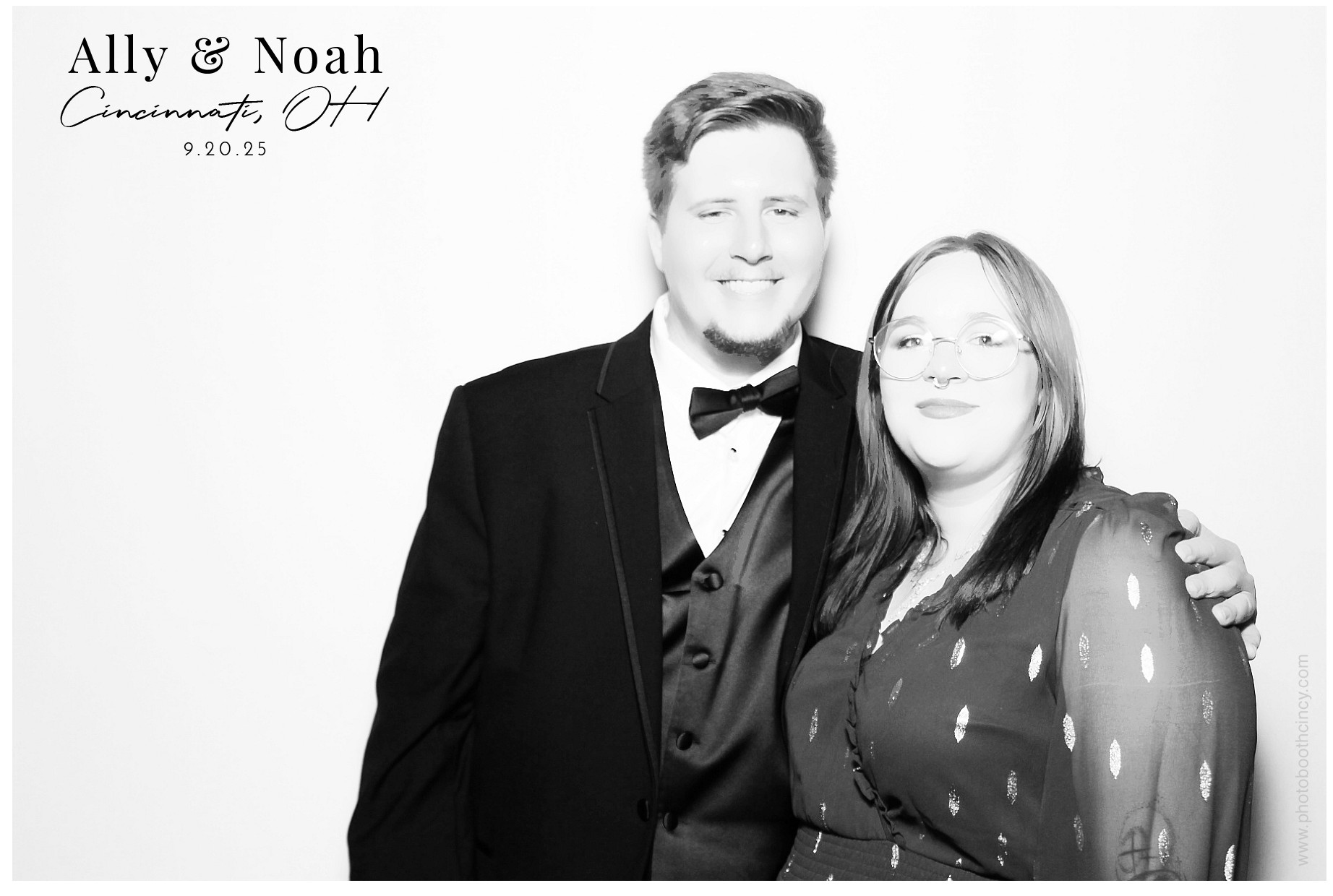 Ally & Noah's  | View more photos from the event at gallery.photoboothcincy.com/u/PhotoBoothCincy/Ally-Noahs