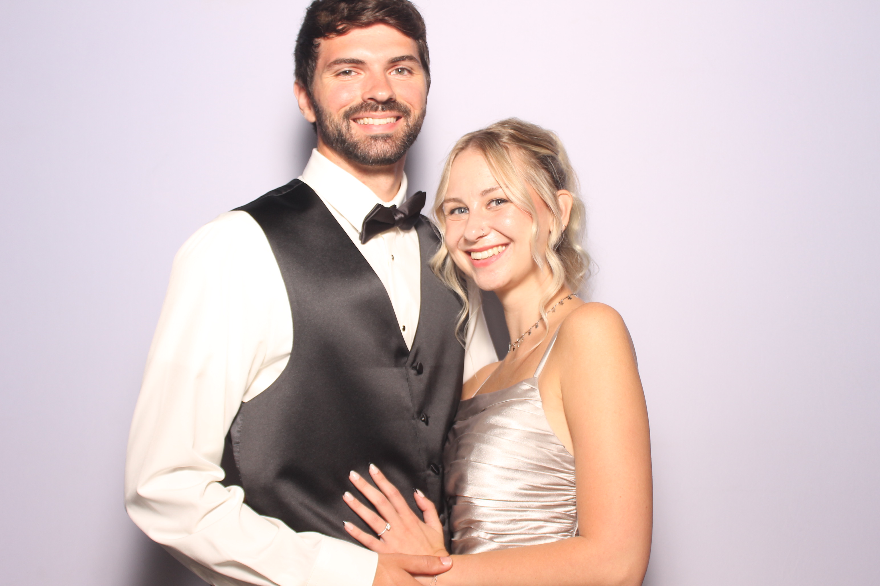 Ally & Noah's  | View more photos from the event at gallery.photoboothcincy.com/u/PhotoBoothCincy/Ally-Noahs