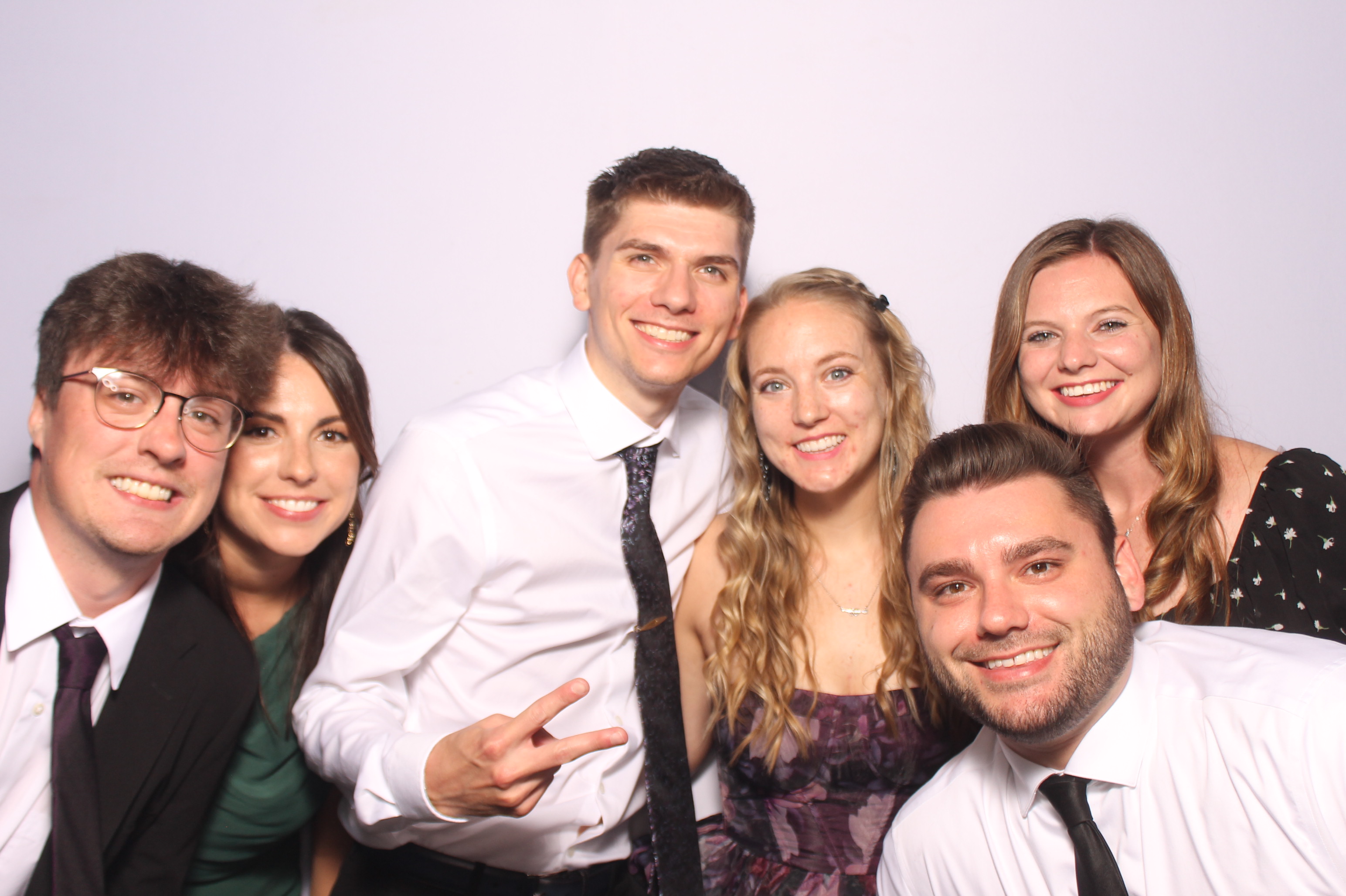Ally & Noah's  | View more photos from the event at gallery.photoboothcincy.com/u/PhotoBoothCincy/Ally-Noahs