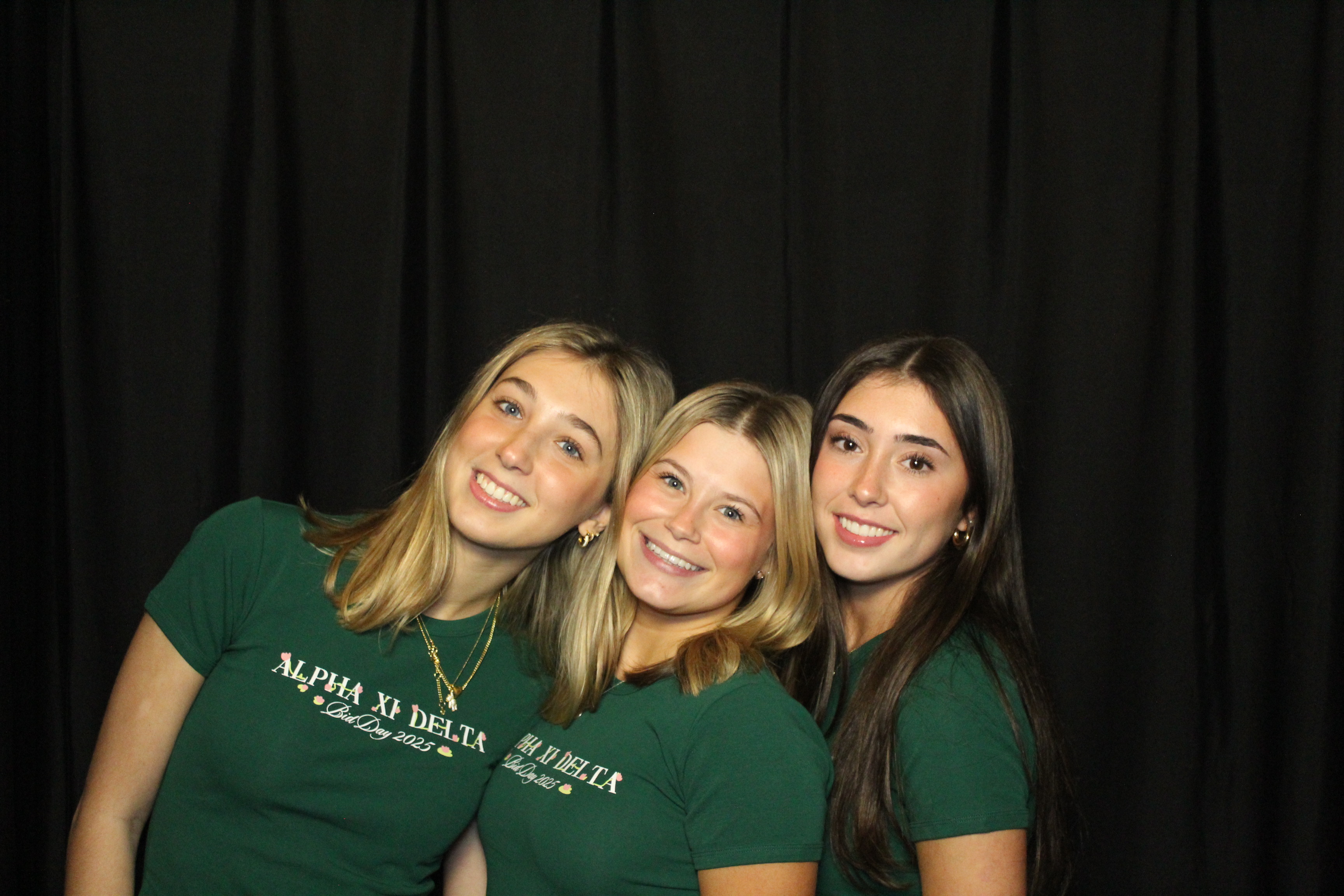 Alpha Xi Delta | View more photos from the event at gallery.photoboothcincy.com/u/PhotoBoothCincy/Alpha-Xi-Delta