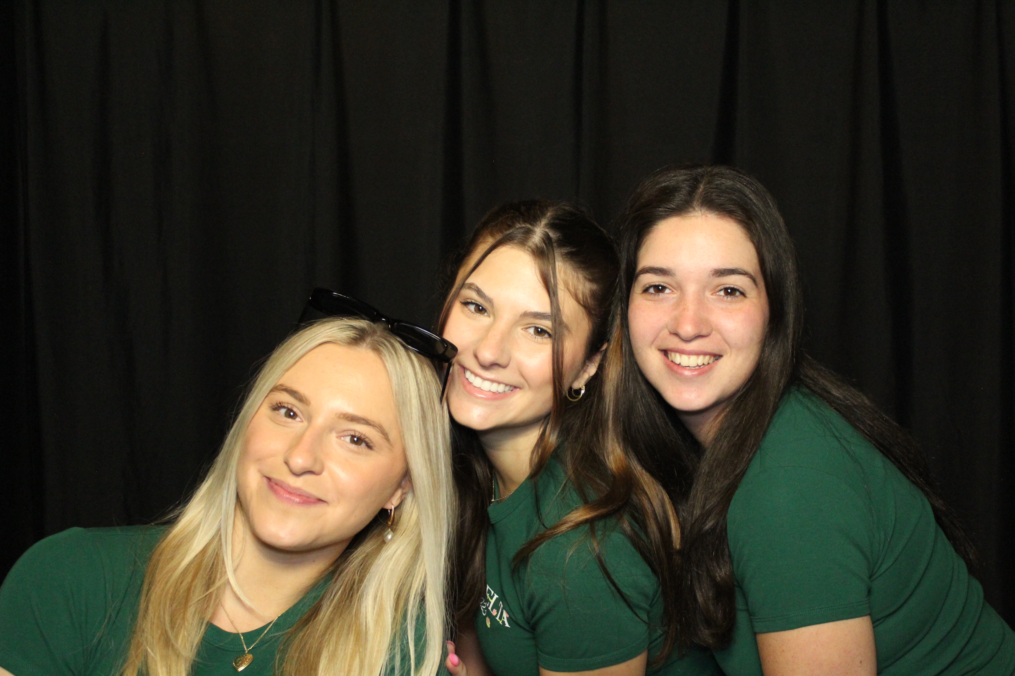 Alpha Xi Delta | View more photos from the event at gallery.photoboothcincy.com/u/PhotoBoothCincy/Alpha-Xi-Delta