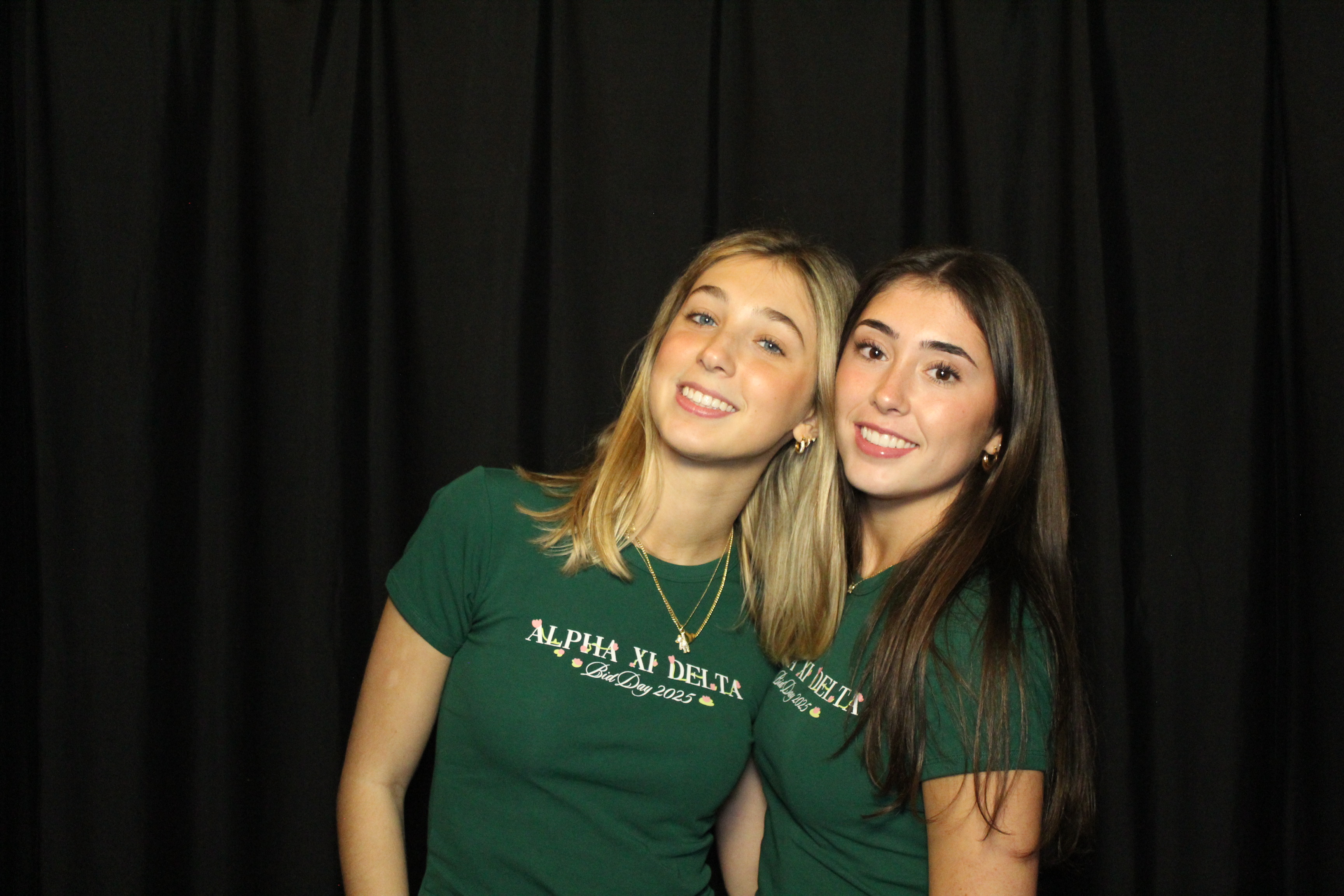 Alpha Xi Delta | View more photos from the event at gallery.photoboothcincy.com/u/PhotoBoothCincy/Alpha-Xi-Delta