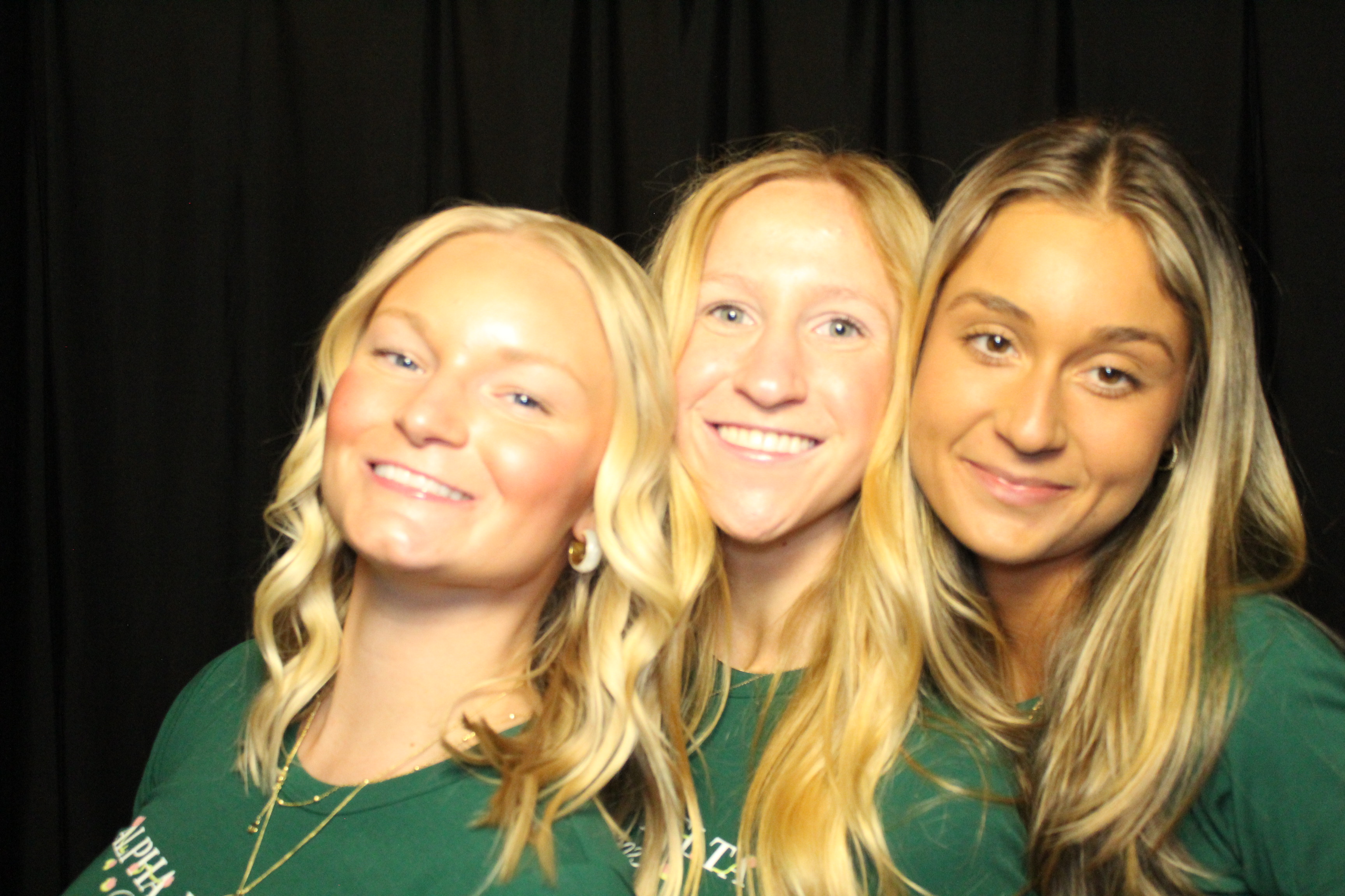 Alpha Xi Delta | View more photos from the event at gallery.photoboothcincy.com/u/PhotoBoothCincy/Alpha-Xi-Delta