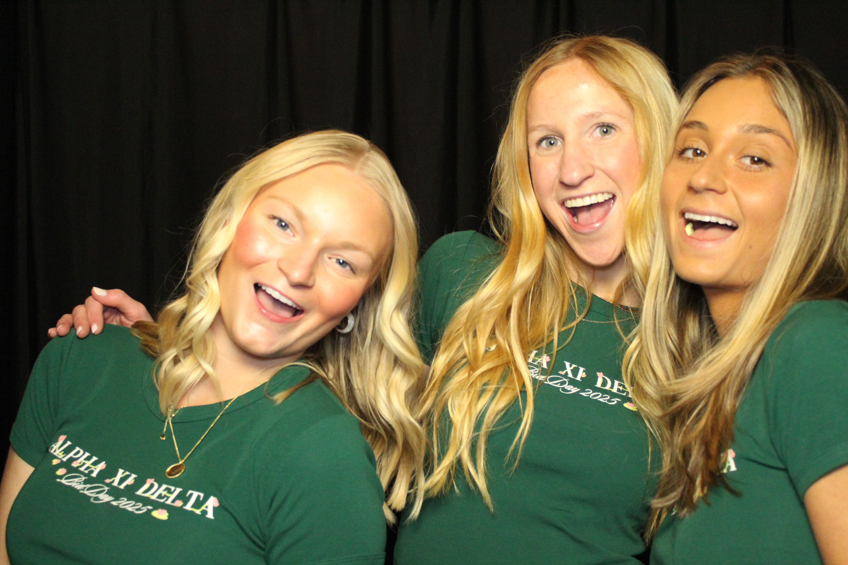 Alpha Xi Delta | View more photos from the event at gallery.photoboothcincy.com/u/PhotoBoothCincy/Alpha-Xi-Delta