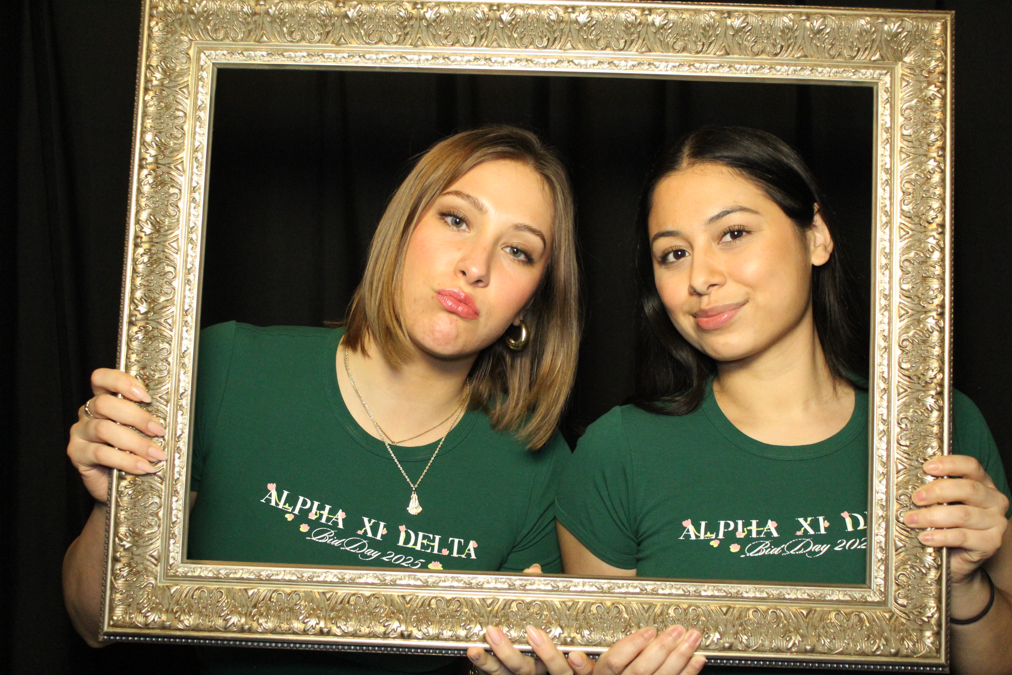 Alpha Xi Delta | View more photos from the event at gallery.photoboothcincy.com/u/PhotoBoothCincy/Alpha-Xi-Delta