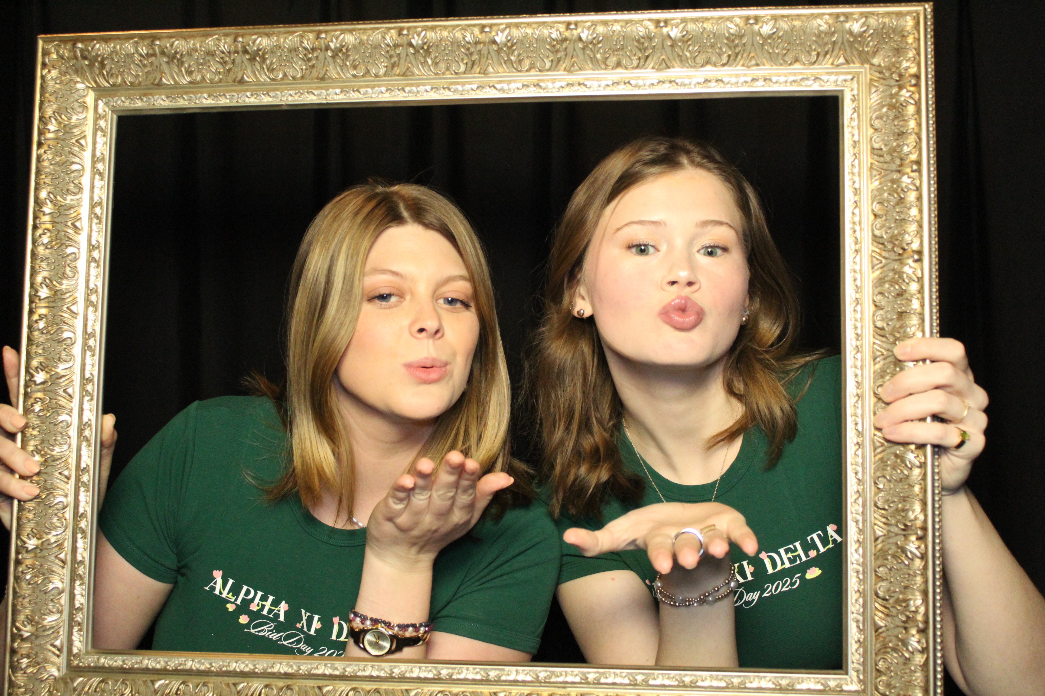 Alpha Xi Delta | View more photos from the event at gallery.photoboothcincy.com/u/PhotoBoothCincy/Alpha-Xi-Delta