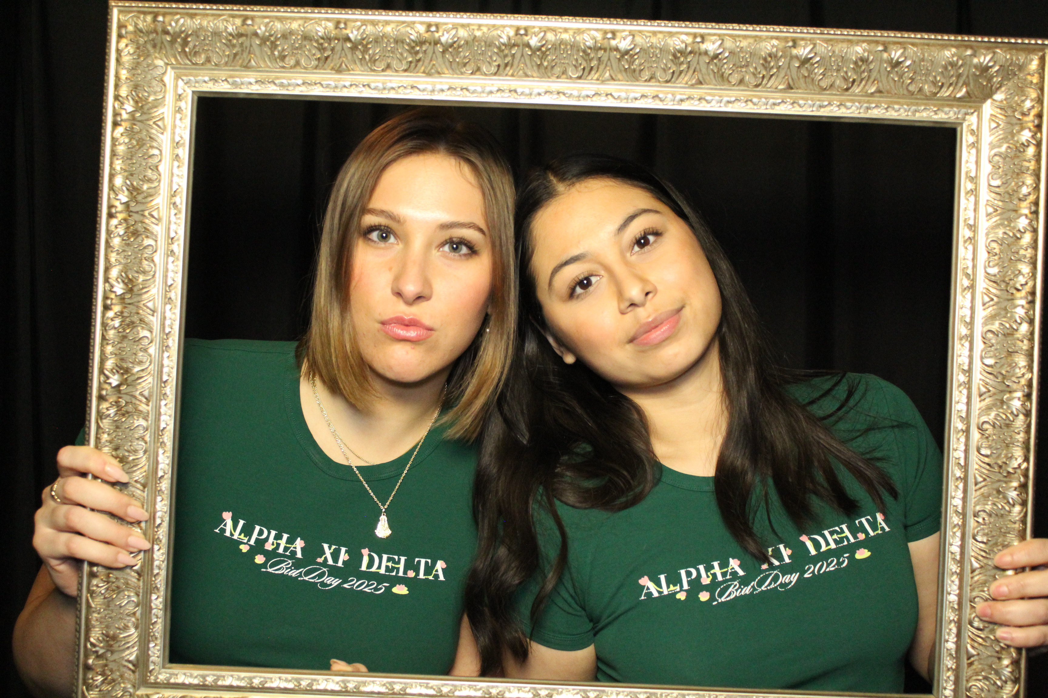 Alpha Xi Delta | View more photos from the event at gallery.photoboothcincy.com/u/PhotoBoothCincy/Alpha-Xi-Delta