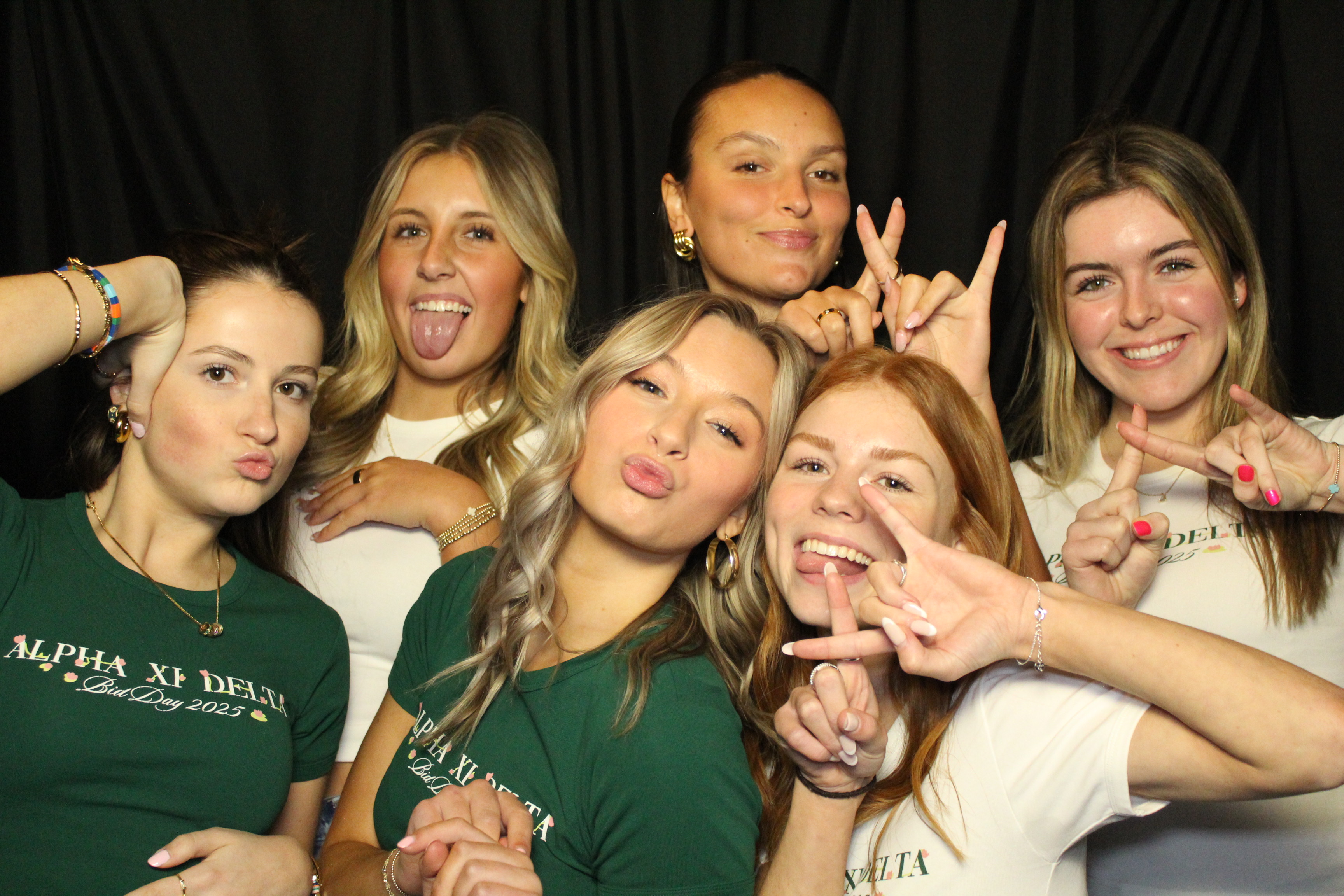 Alpha Xi Delta | View more photos from the event at gallery.photoboothcincy.com/u/PhotoBoothCincy/Alpha-Xi-Delta
