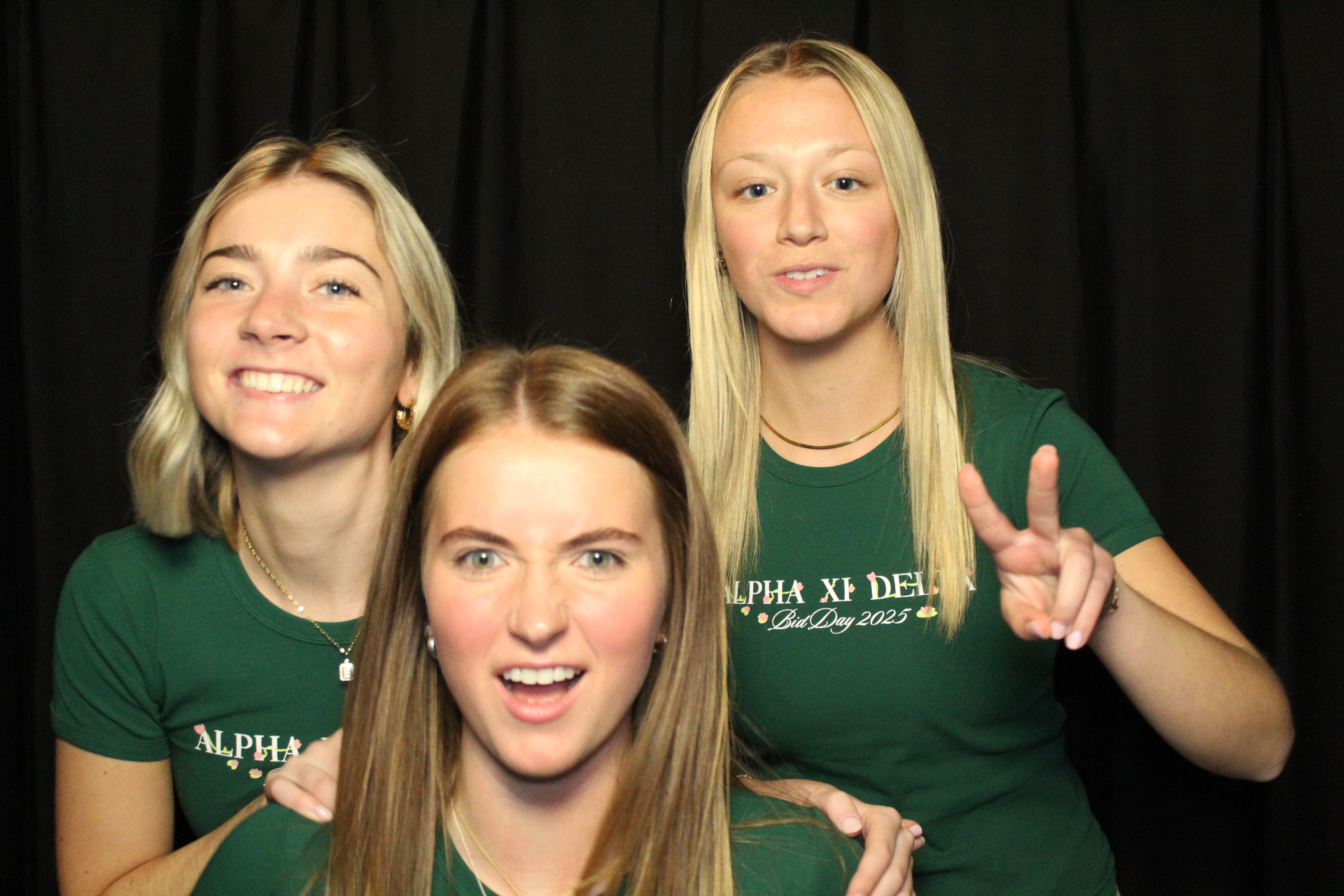 Alpha Xi Delta | View more photos from the event at gallery.photoboothcincy.com/u/PhotoBoothCincy/Alpha-Xi-Delta
