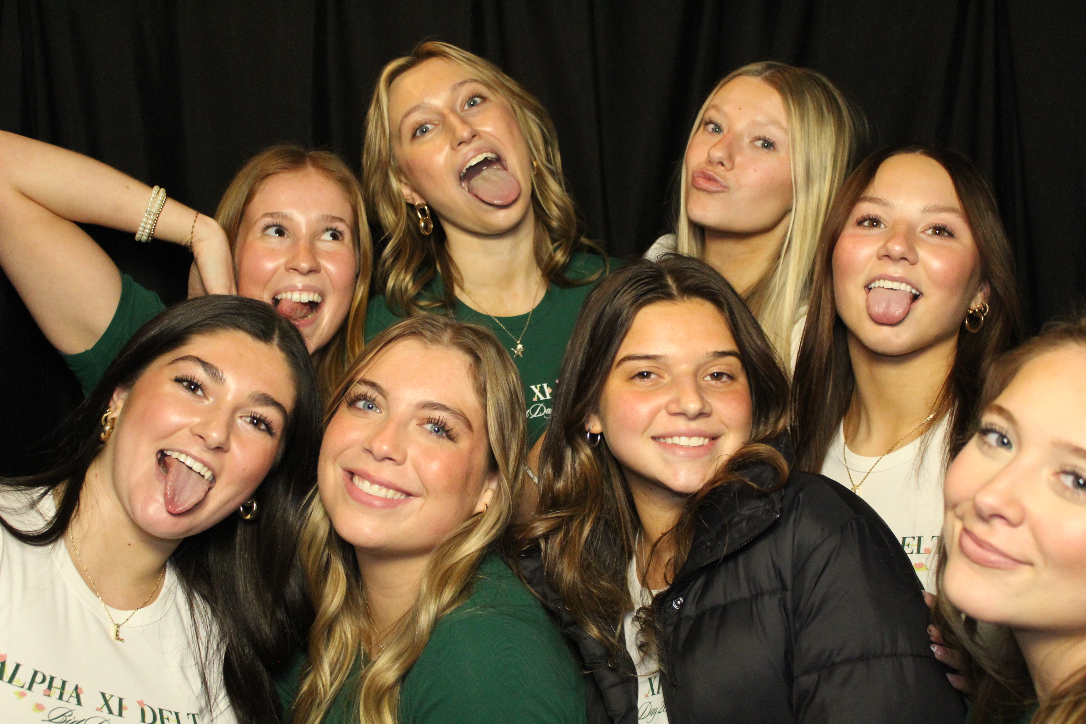 Alpha Xi Delta | View more photos from the event at gallery.photoboothcincy.com/u/PhotoBoothCincy/Alpha-Xi-Delta