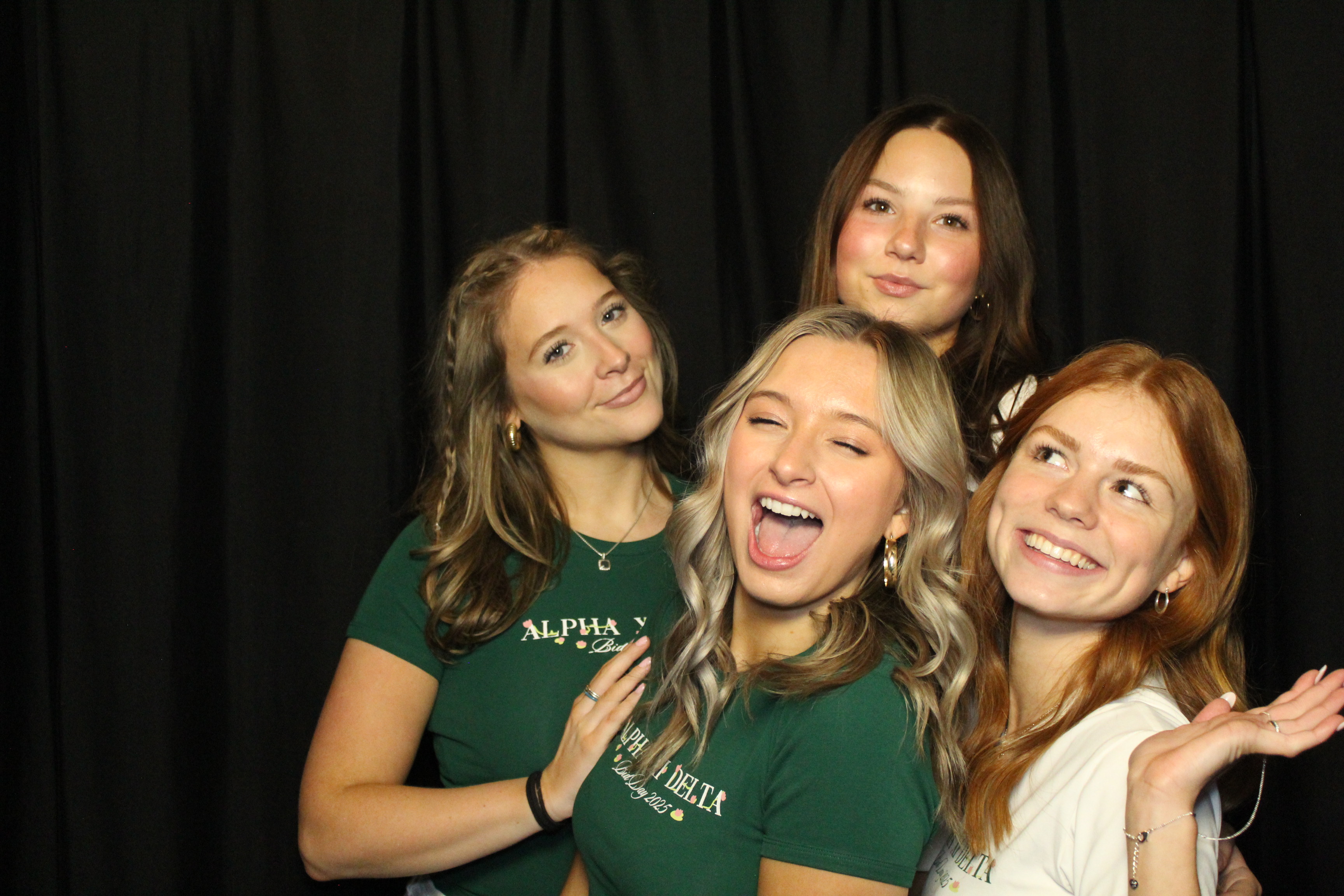 Alpha Xi Delta | View more photos from the event at gallery.photoboothcincy.com/u/PhotoBoothCincy/Alpha-Xi-Delta