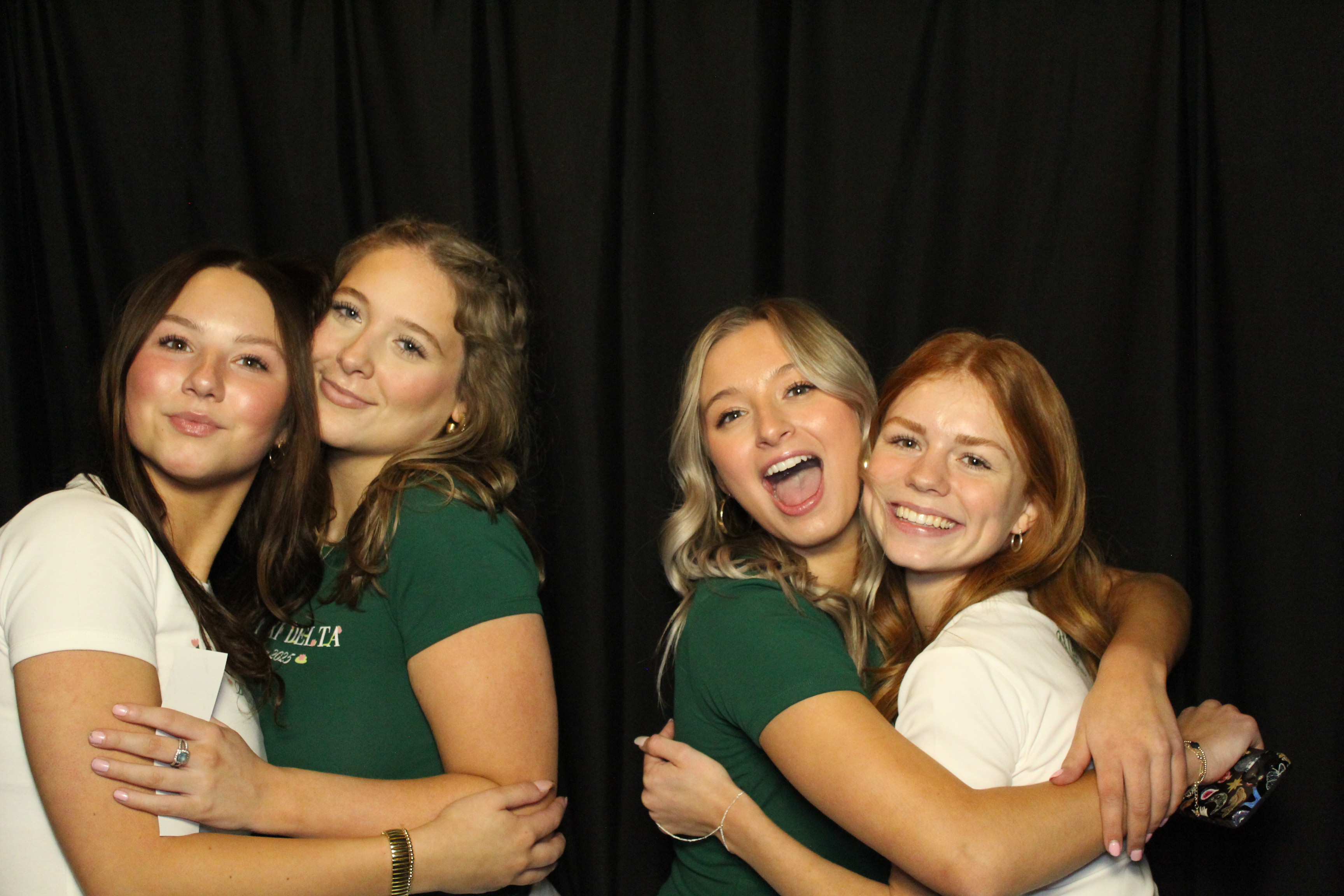 Alpha Xi Delta | View more photos from the event at gallery.photoboothcincy.com/u/PhotoBoothCincy/Alpha-Xi-Delta