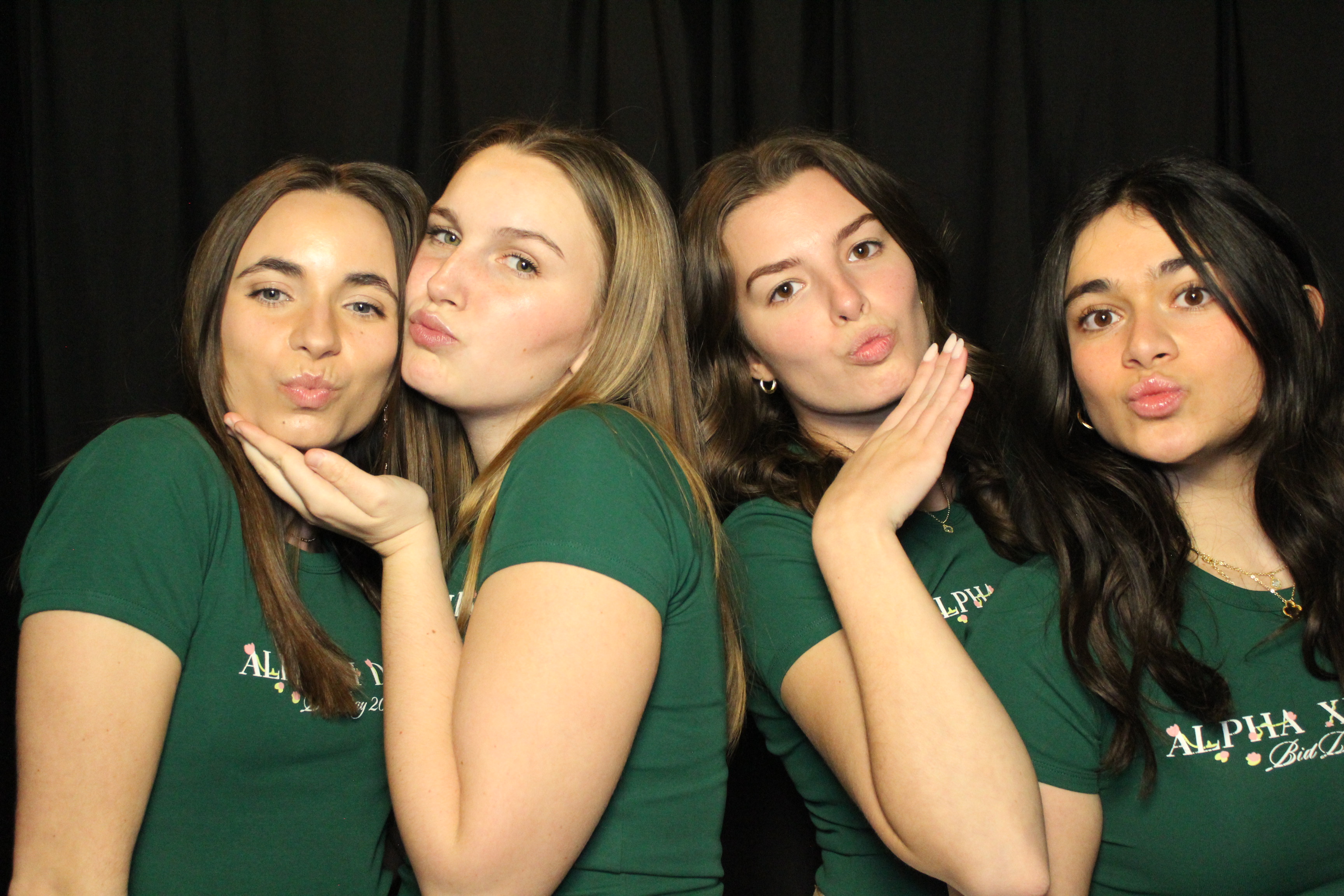 Alpha Xi Delta | View more photos from the event at gallery.photoboothcincy.com/u/PhotoBoothCincy/Alpha-Xi-Delta