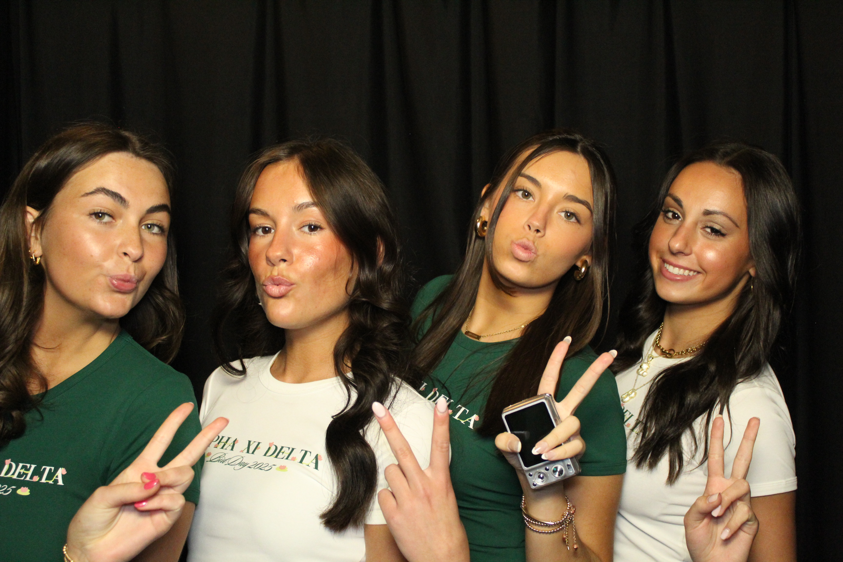 Alpha Xi Delta | View more photos from the event at gallery.photoboothcincy.com/u/PhotoBoothCincy/Alpha-Xi-Delta