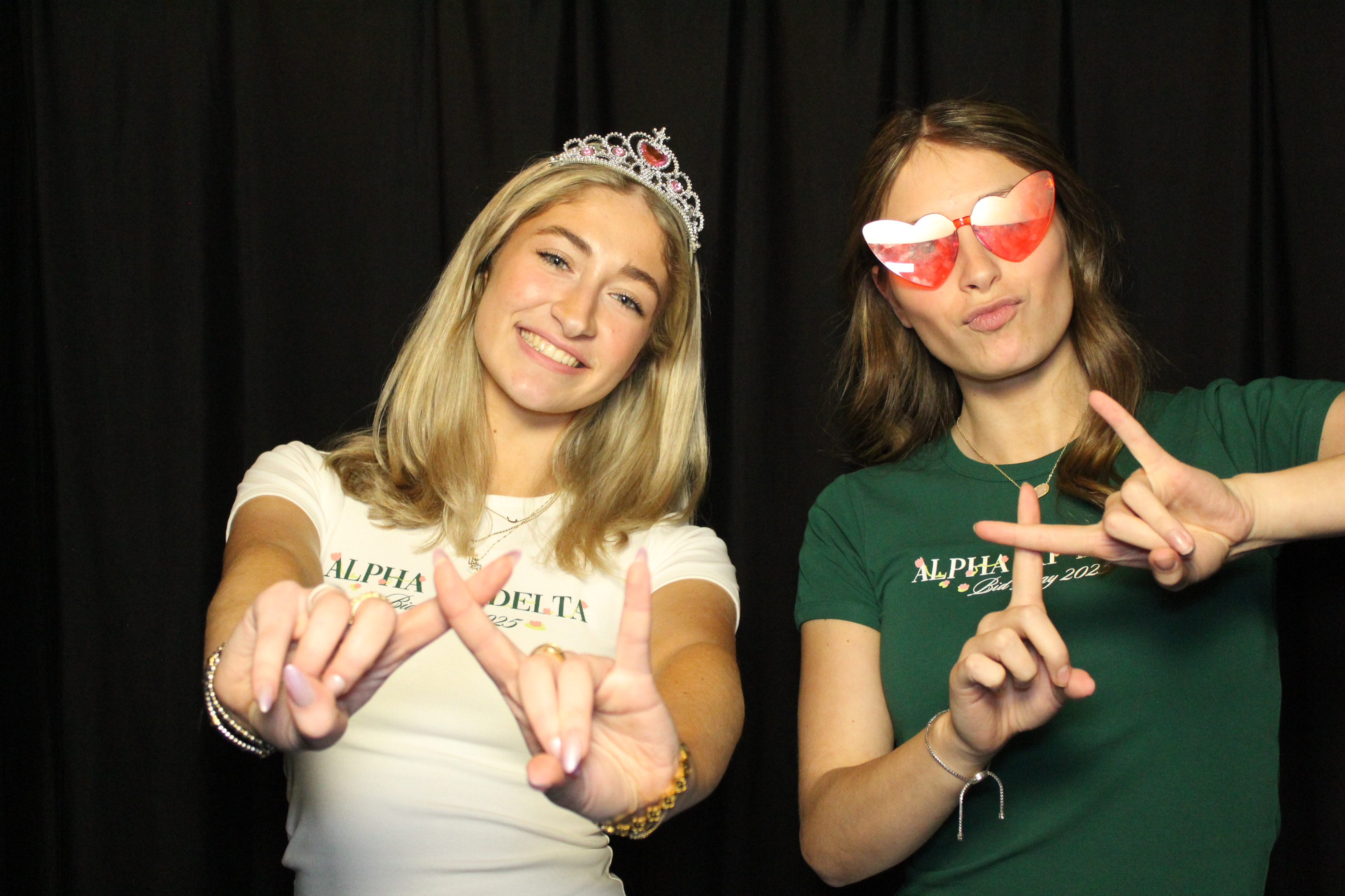Alpha Xi Delta | View more photos from the event at gallery.photoboothcincy.com/u/PhotoBoothCincy/Alpha-Xi-Delta