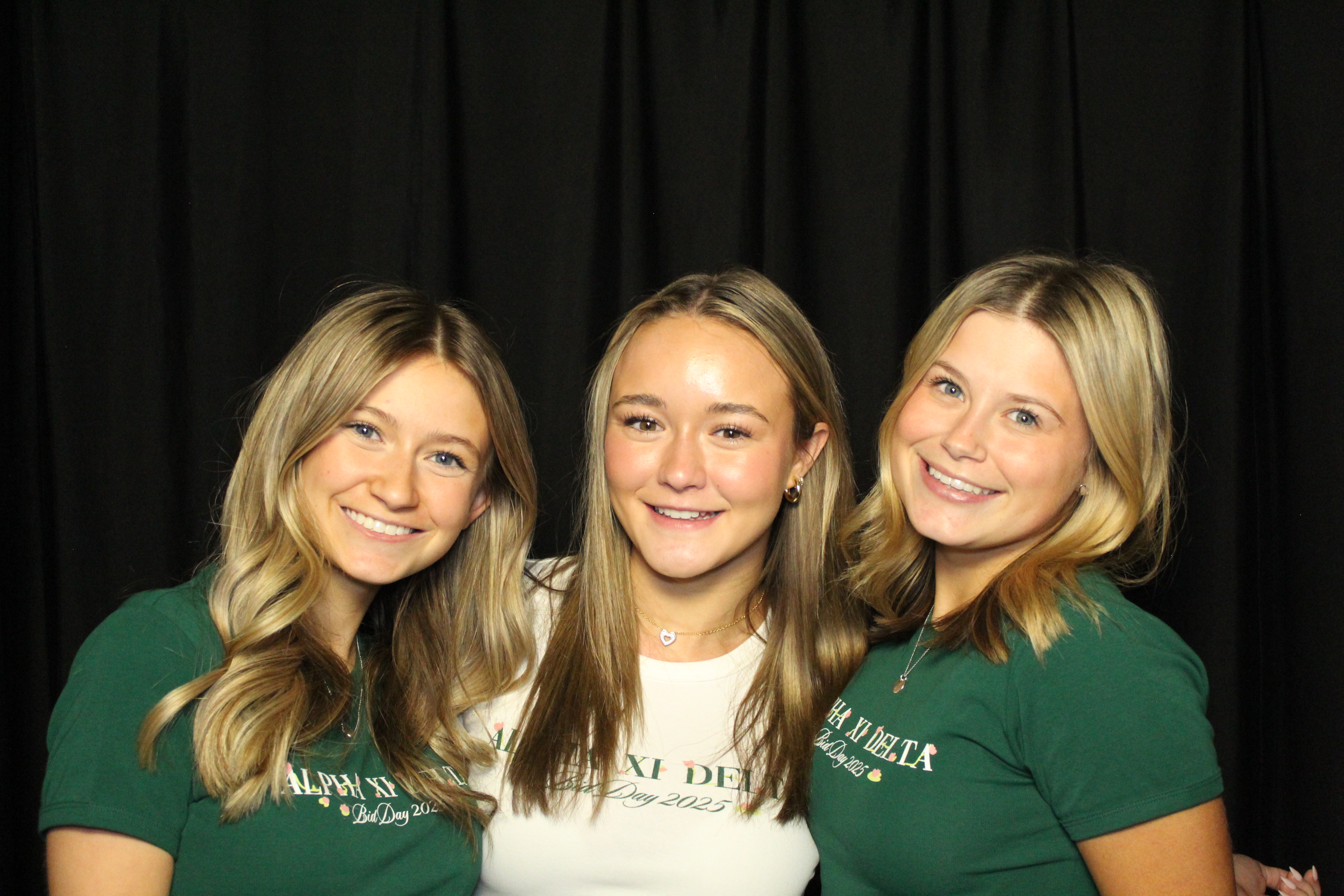 Alpha Xi Delta | View more photos from the event at gallery.photoboothcincy.com/u/PhotoBoothCincy/Alpha-Xi-Delta