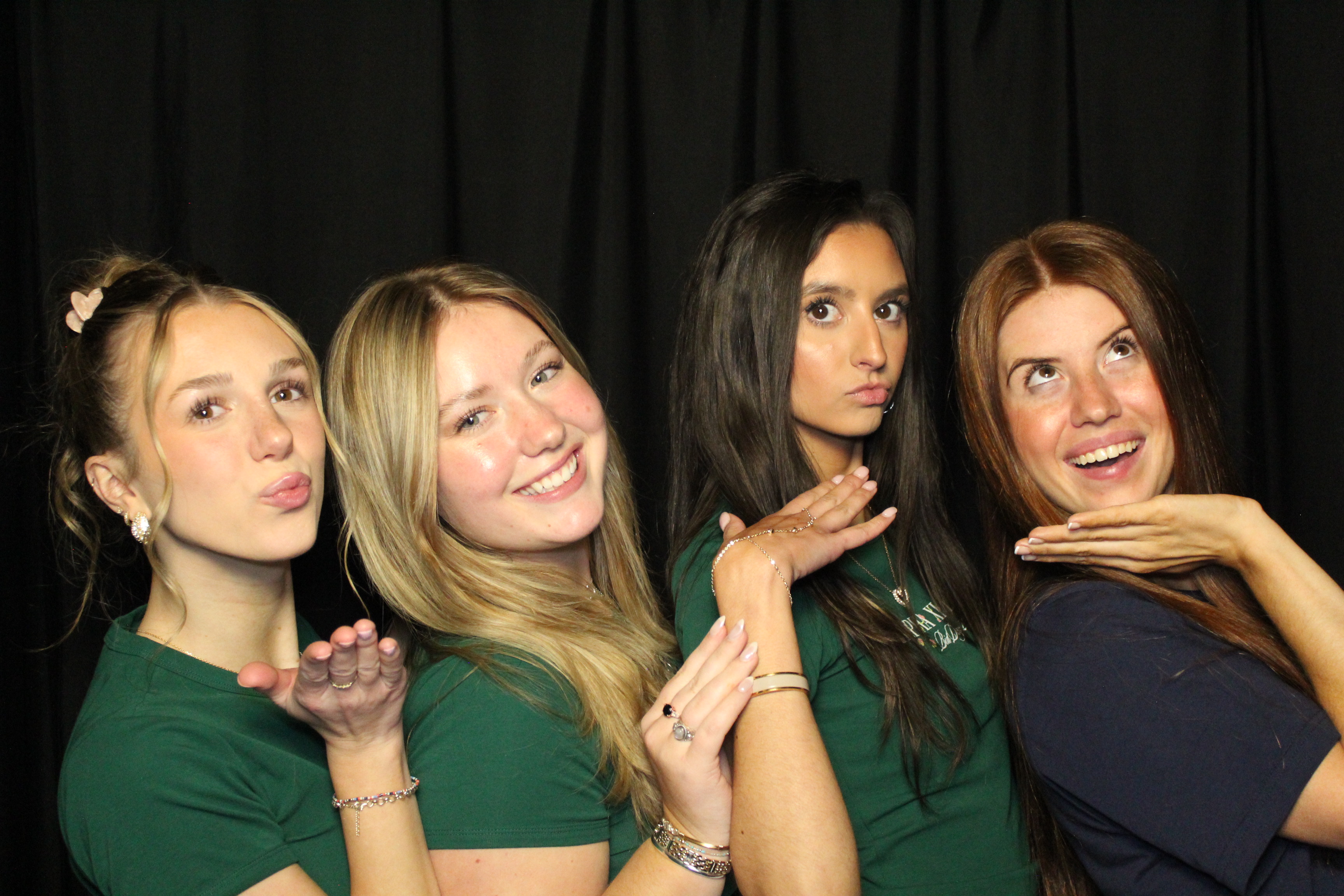 Alpha Xi Delta | View more photos from the event at gallery.photoboothcincy.com/u/PhotoBoothCincy/Alpha-Xi-Delta