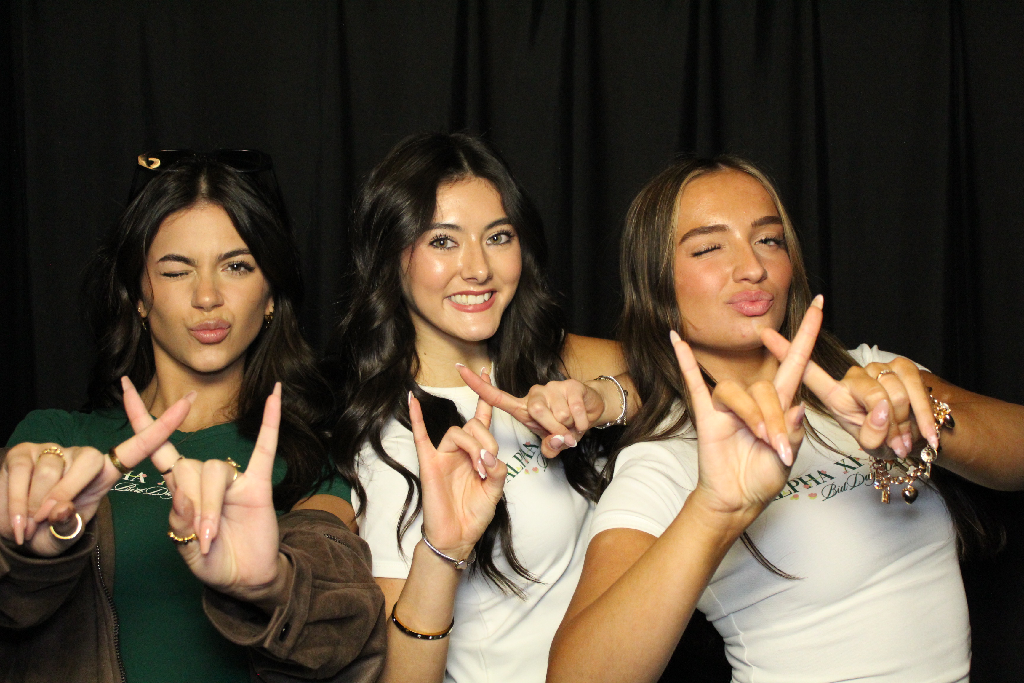 Alpha Xi Delta | View more photos from the event at gallery.photoboothcincy.com/u/PhotoBoothCincy/Alpha-Xi-Delta