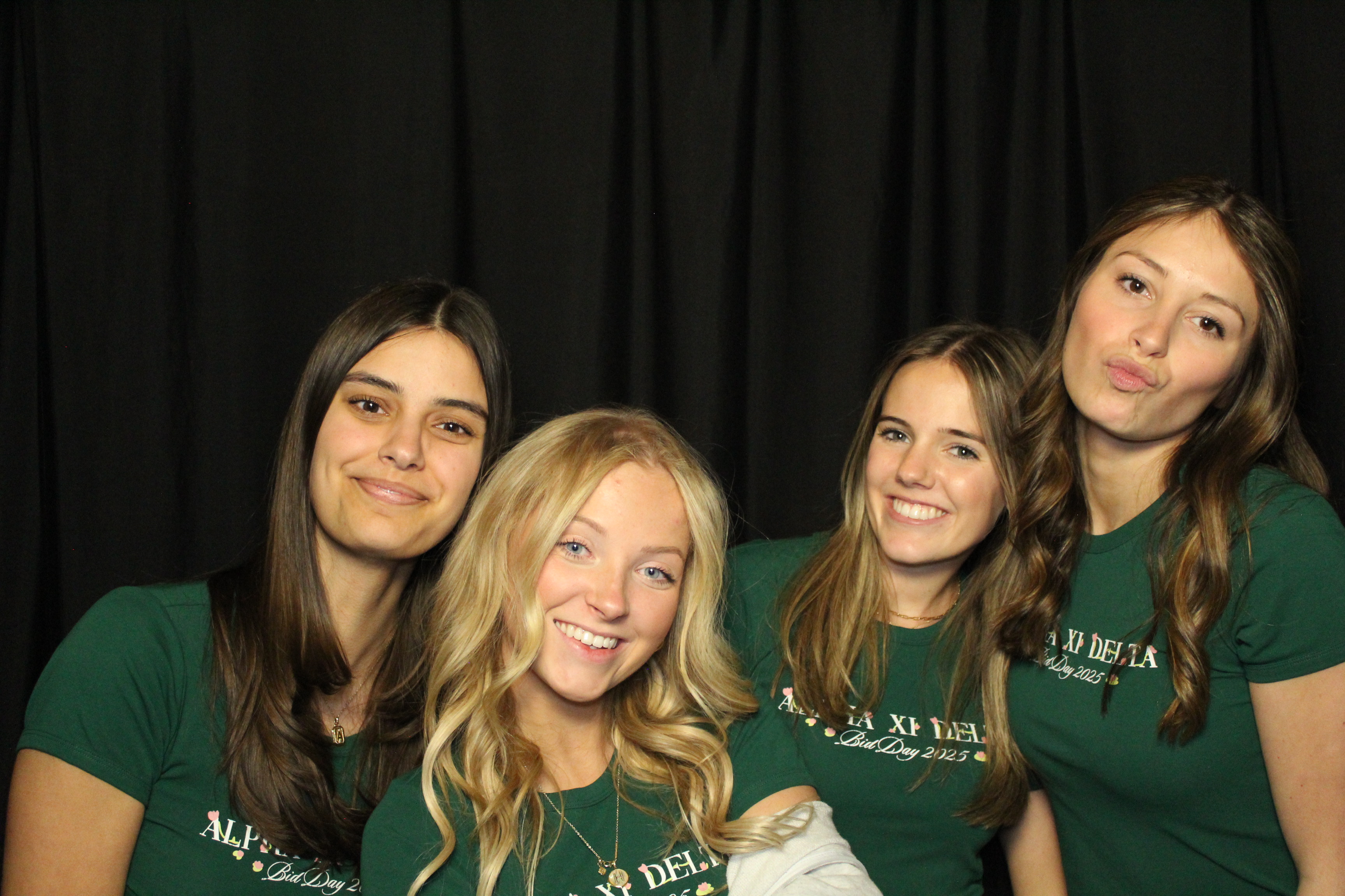 Alpha Xi Delta | View more photos from the event at gallery.photoboothcincy.com/u/PhotoBoothCincy/Alpha-Xi-Delta