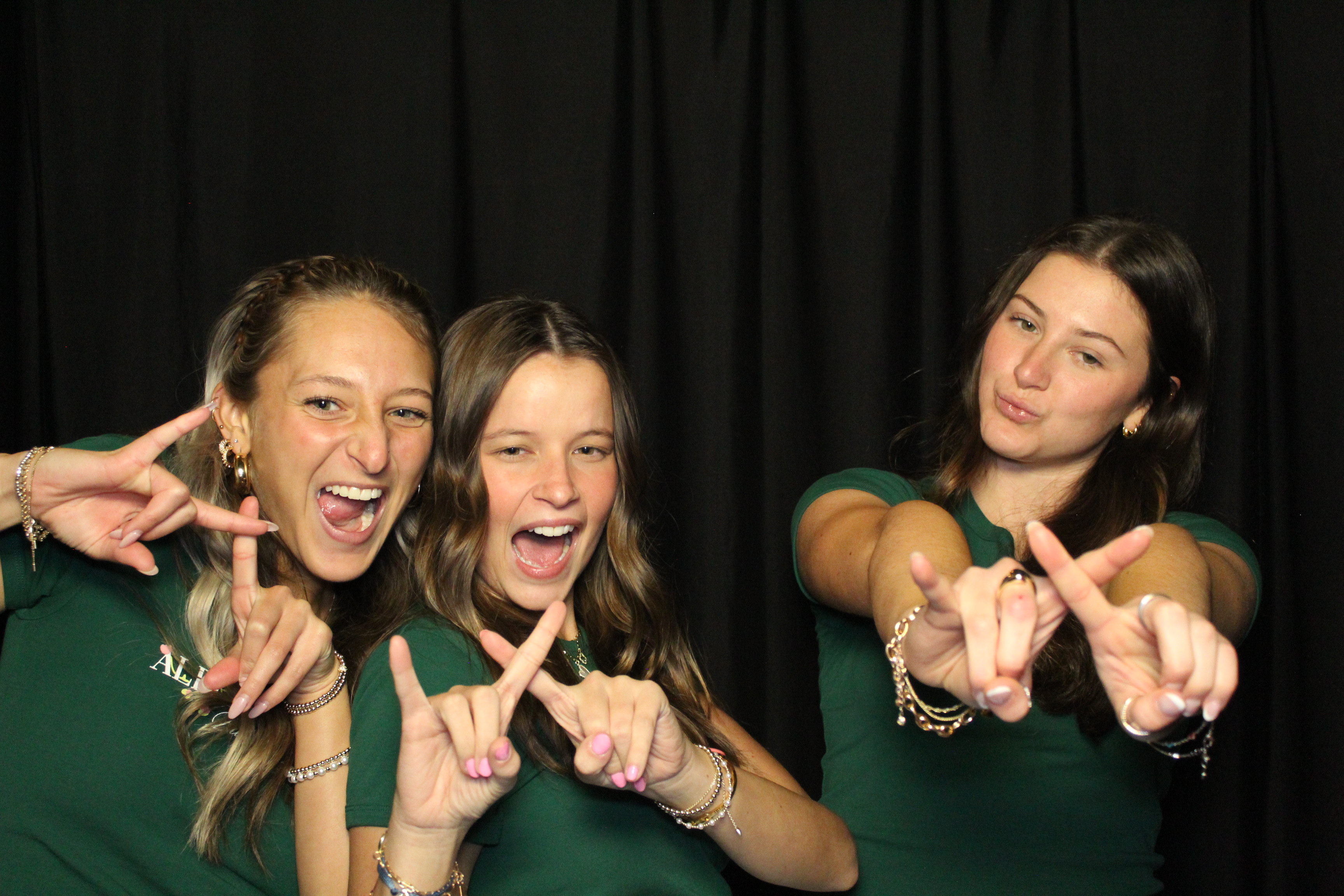 Alpha Xi Delta | View more photos from the event at gallery.photoboothcincy.com/u/PhotoBoothCincy/Alpha-Xi-Delta