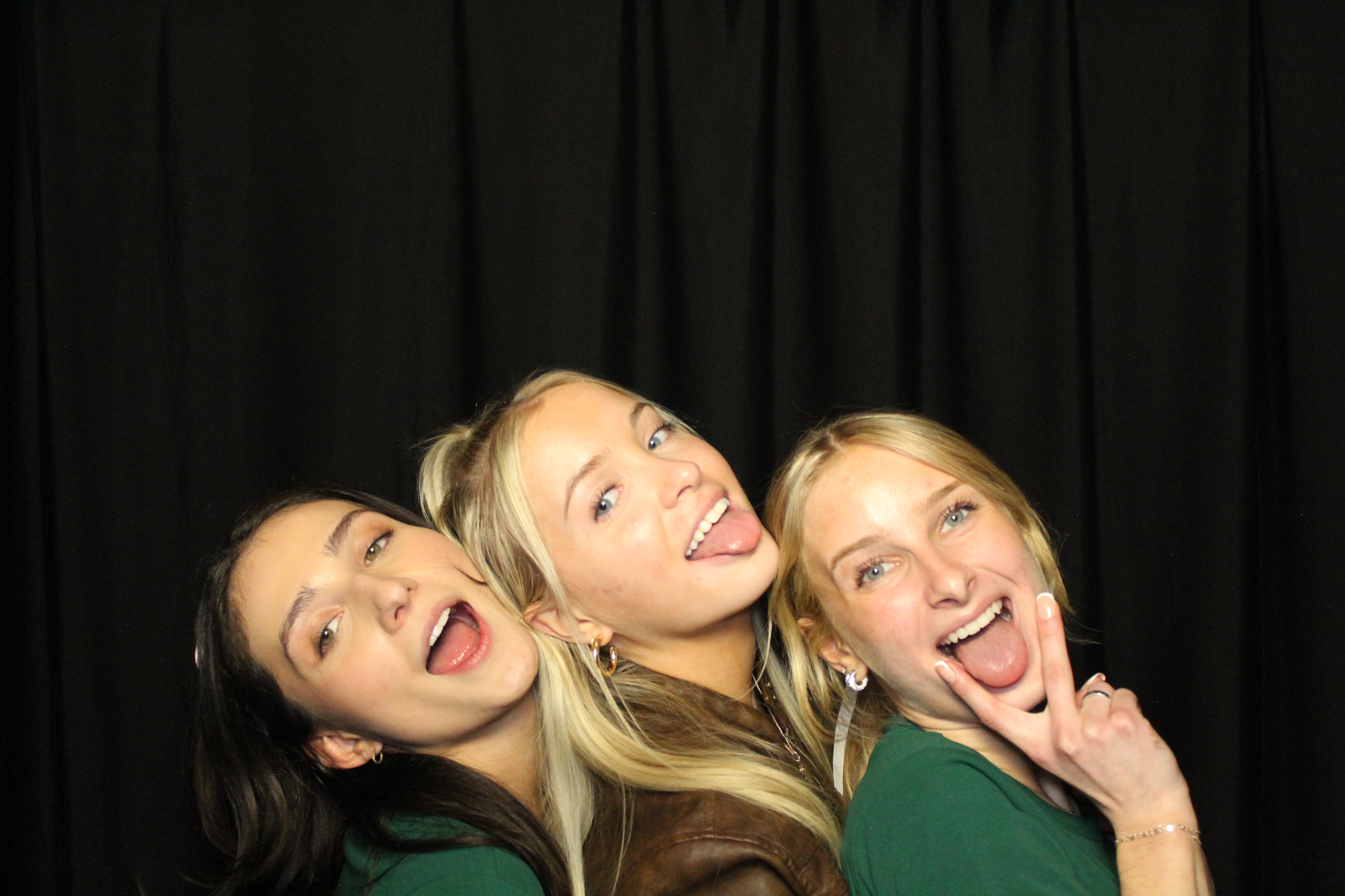 Alpha Xi Delta | View more photos from the event at gallery.photoboothcincy.com/u/PhotoBoothCincy/Alpha-Xi-Delta