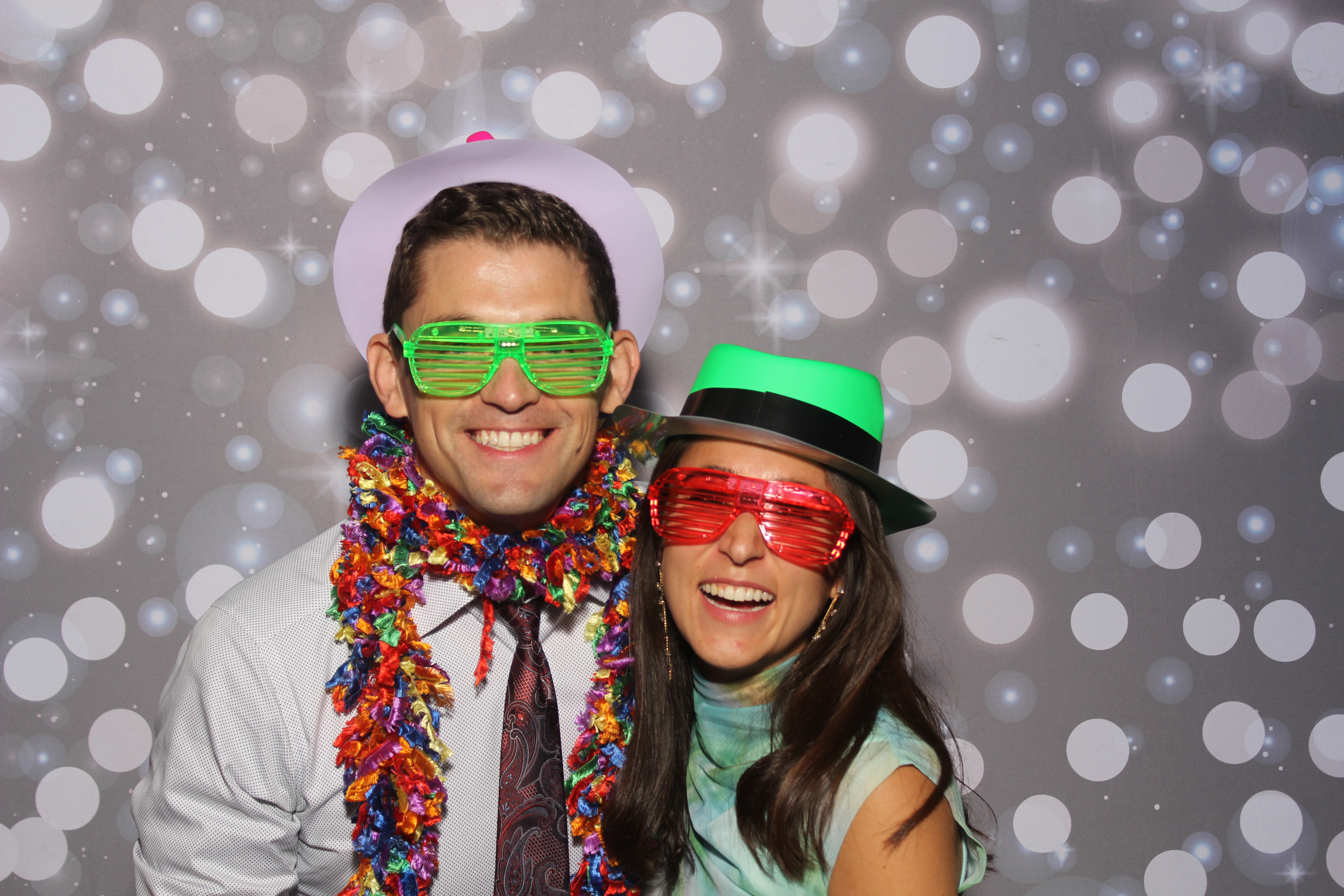 Amy & Rob | View more photos from the event at gallery.photoboothcincy.com/u/PhotoBoothCincy/Amy-Rob