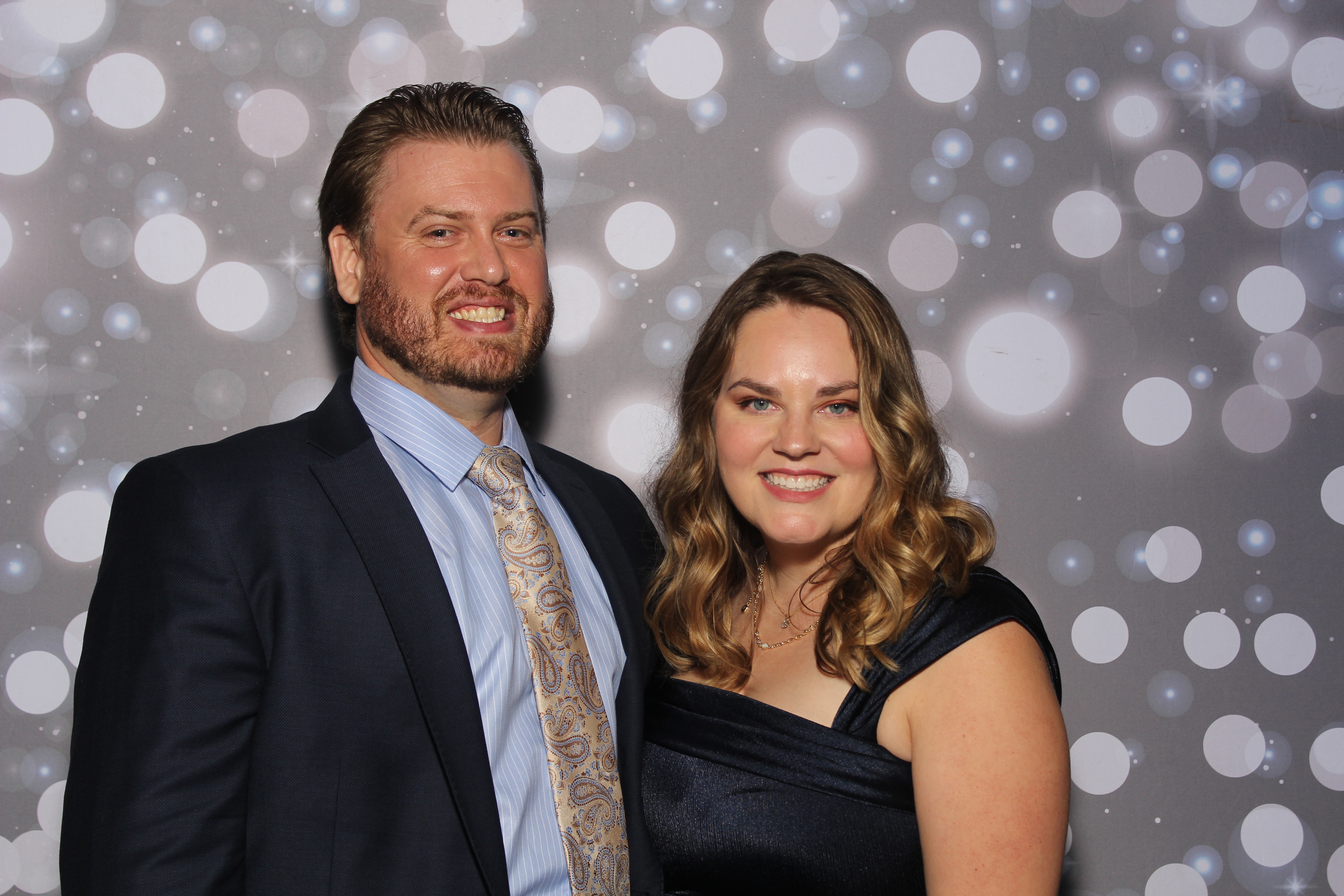 Amy & Rob | View more photos from the event at gallery.photoboothcincy.com/u/PhotoBoothCincy/Amy-Rob