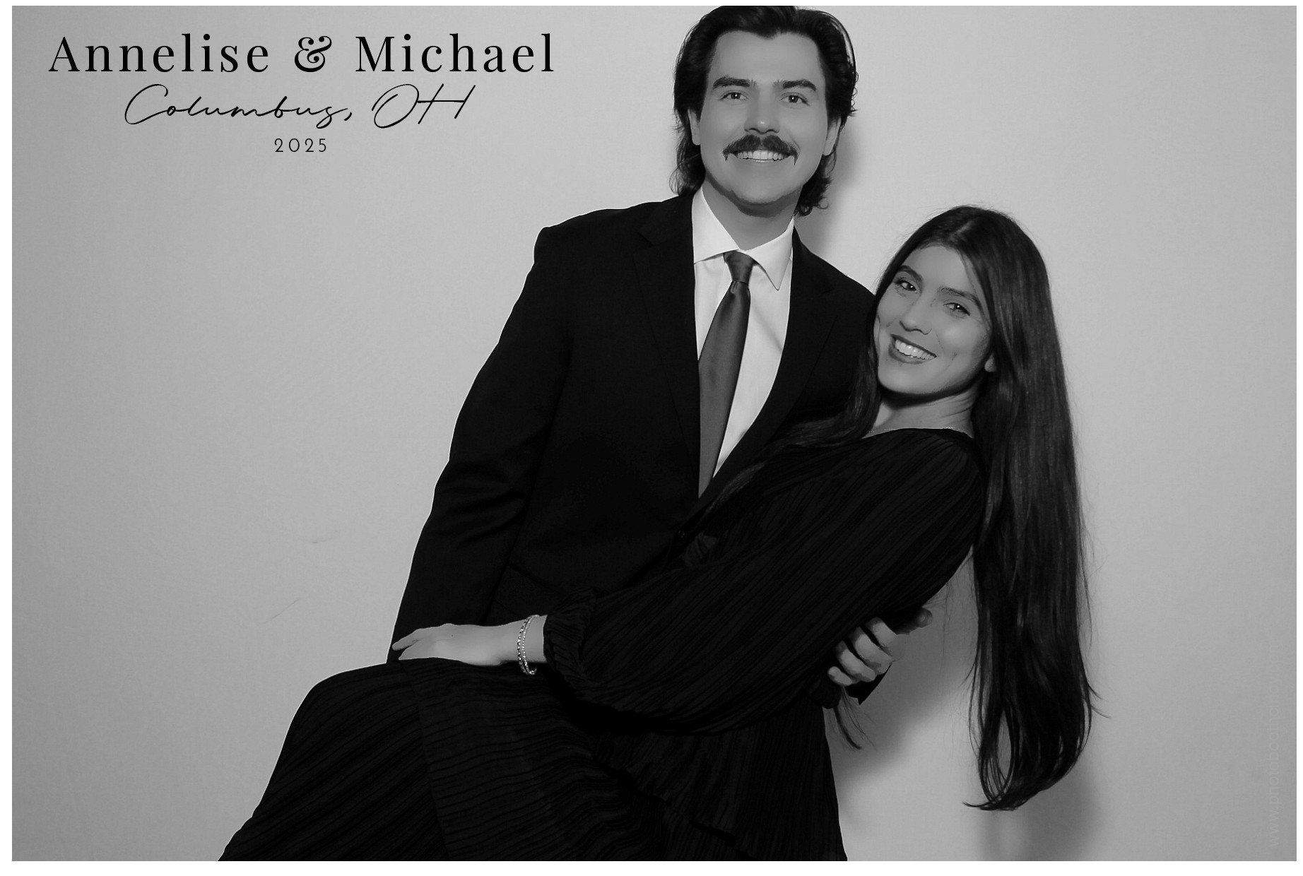 Annelise & Michael | View more photos from the event at gallery.photoboothcincy.com/u/PhotoBoothCincy/Annelise-Michael