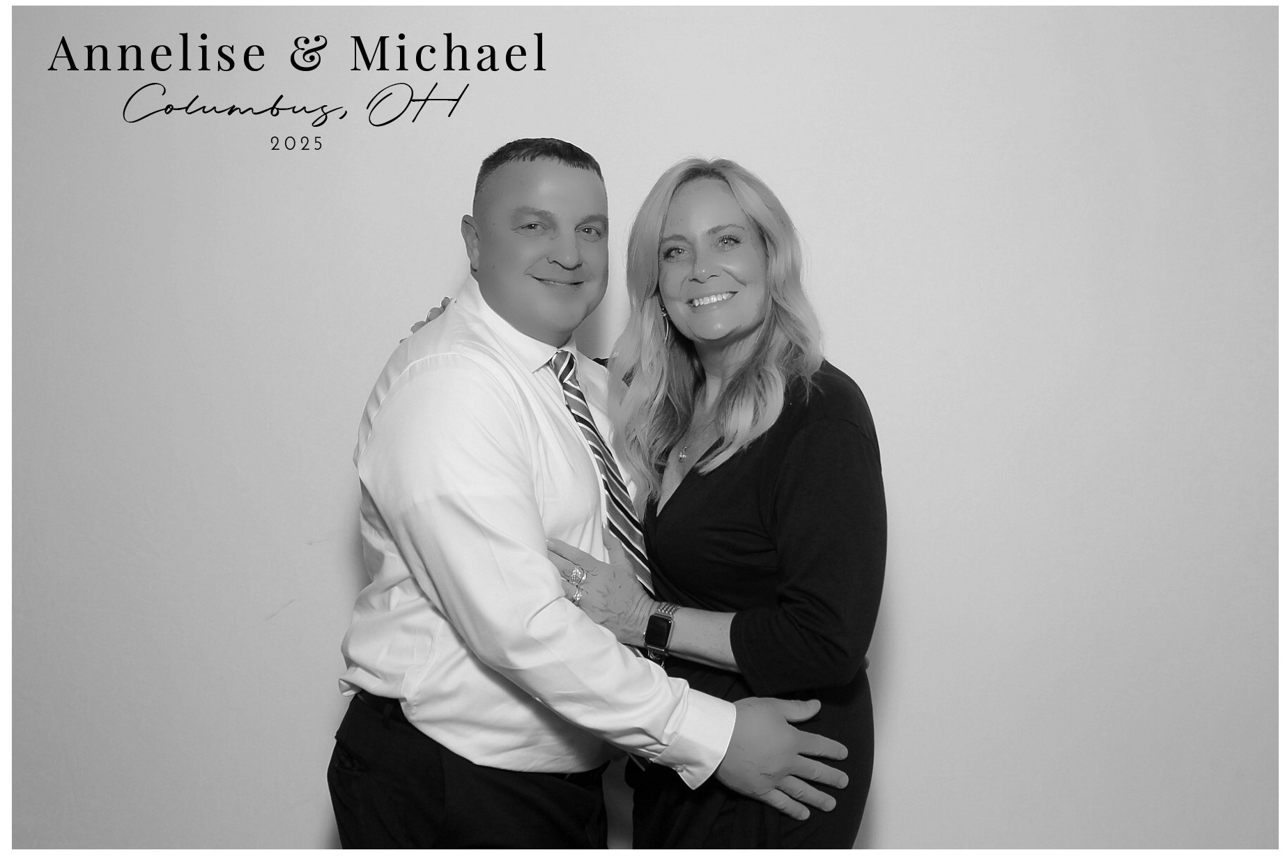 Annelise & Michael | View more photos from the event at gallery.photoboothcincy.com/u/PhotoBoothCincy/Annelise-Michael
