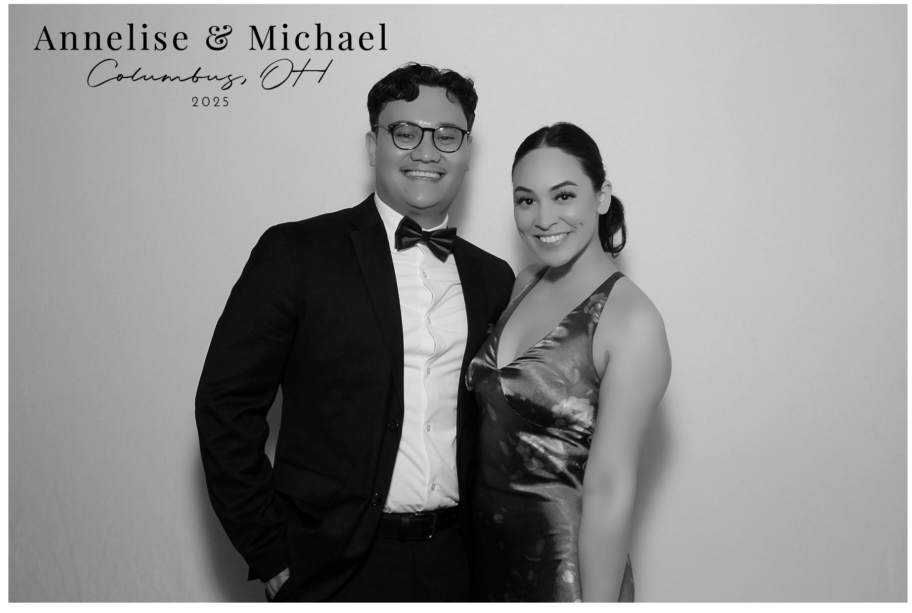 Annelise & Michael | View more photos from the event at gallery.photoboothcincy.com/u/PhotoBoothCincy/Annelise-Michael