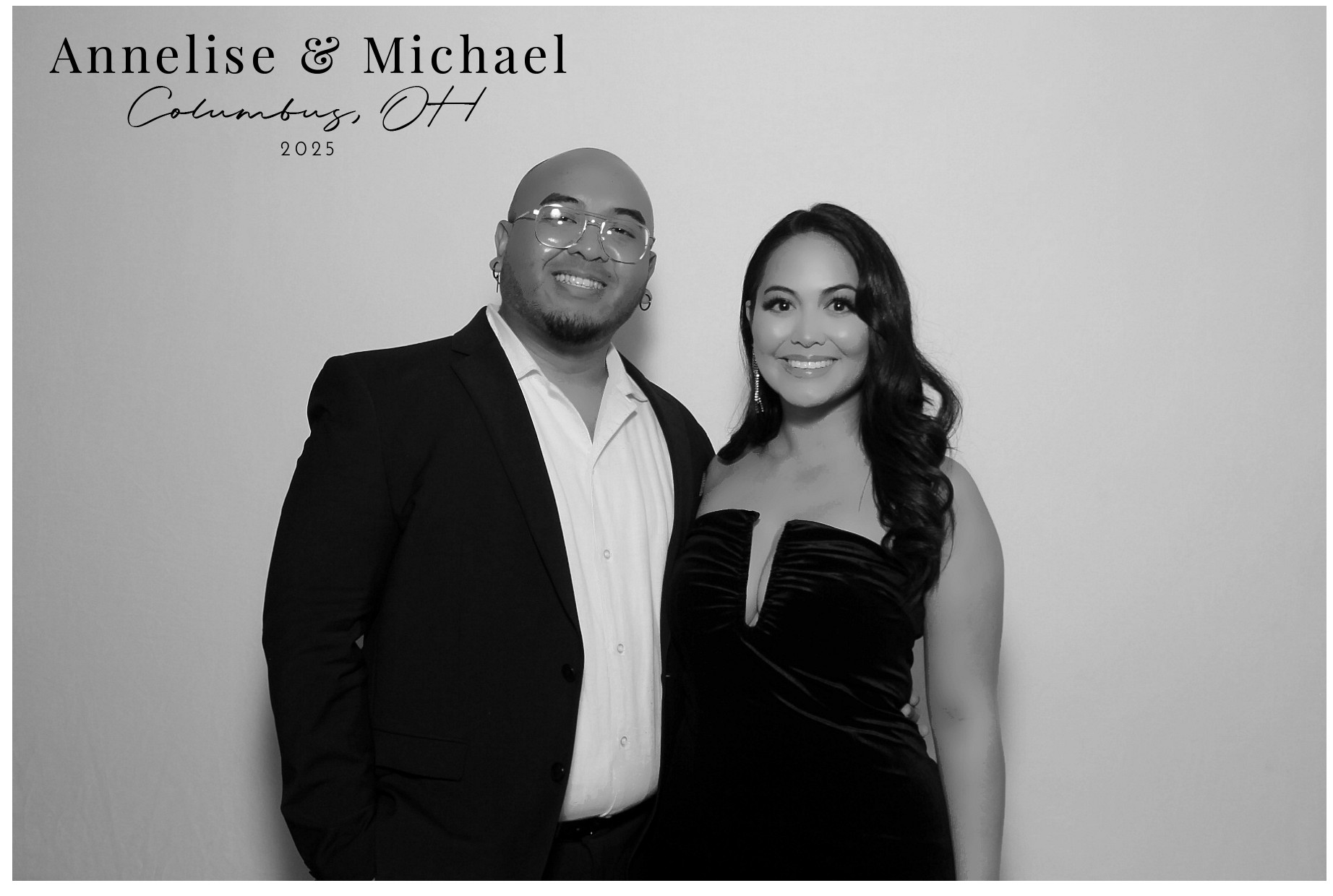 Annelise & Michael | View more photos from the event at gallery.photoboothcincy.com/u/PhotoBoothCincy/Annelise-Michael