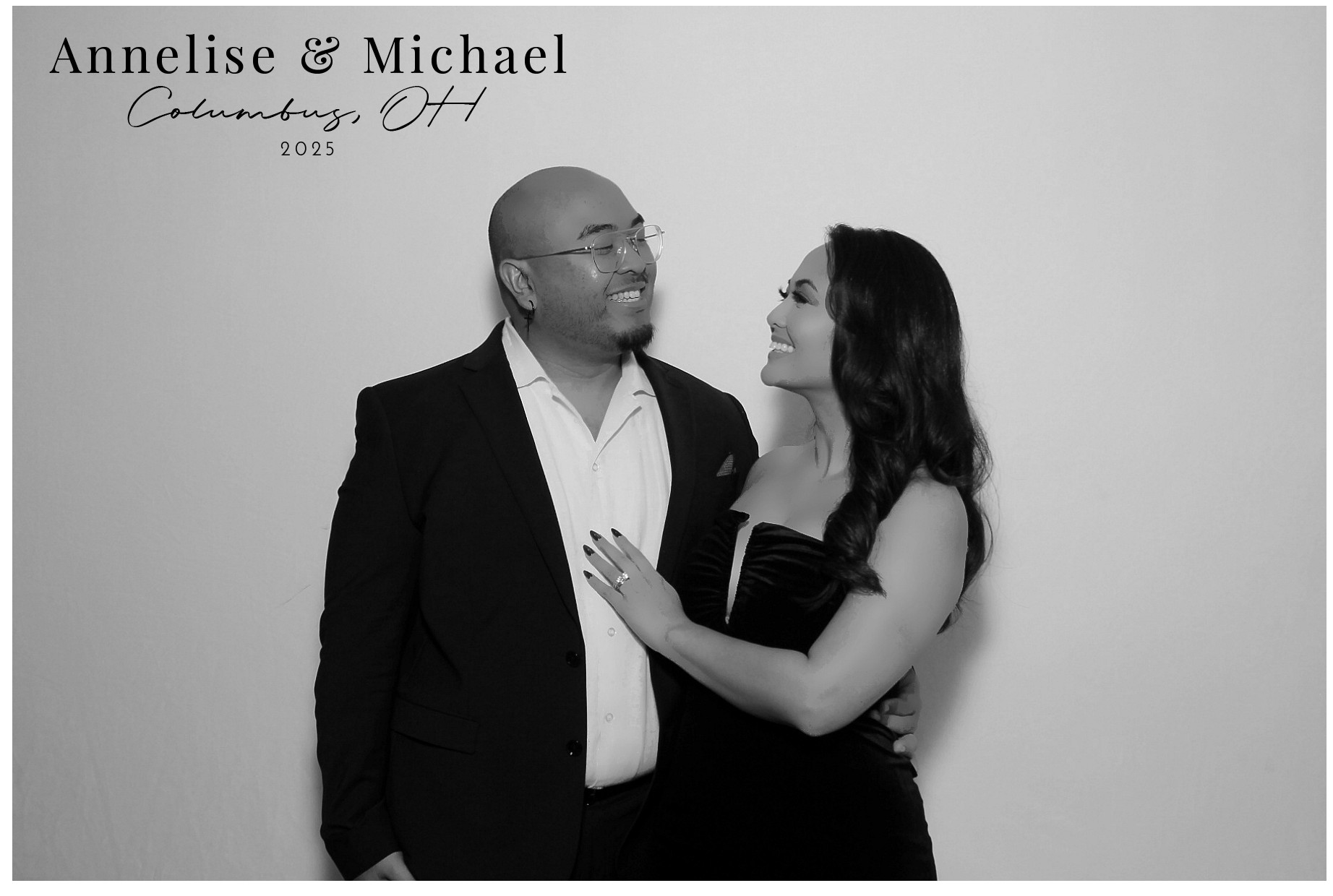 Annelise & Michael | View more photos from the event at gallery.photoboothcincy.com/u/PhotoBoothCincy/Annelise-Michael