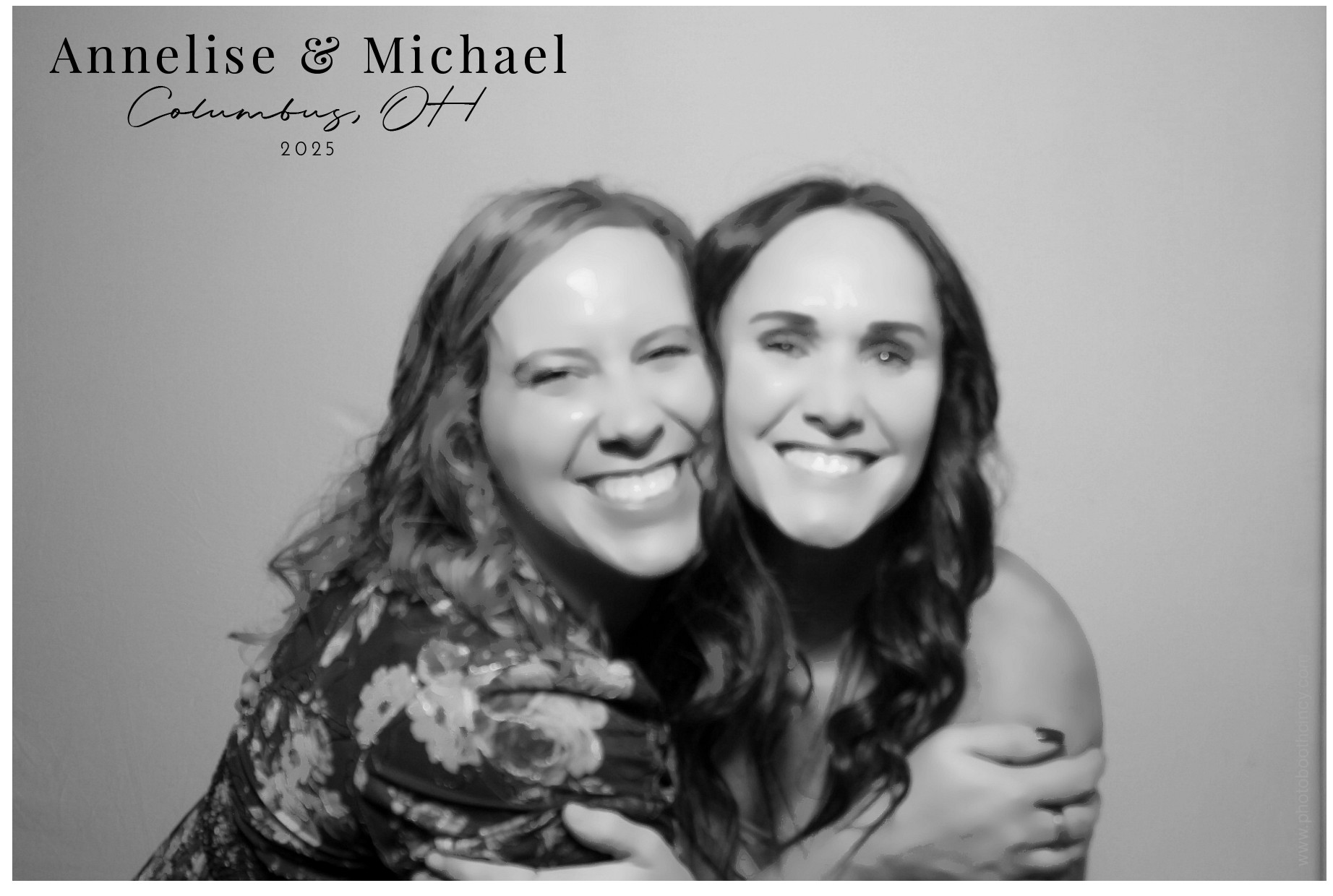 Annelise & Michael | View more photos from the event at gallery.photoboothcincy.com/u/PhotoBoothCincy/Annelise-Michael