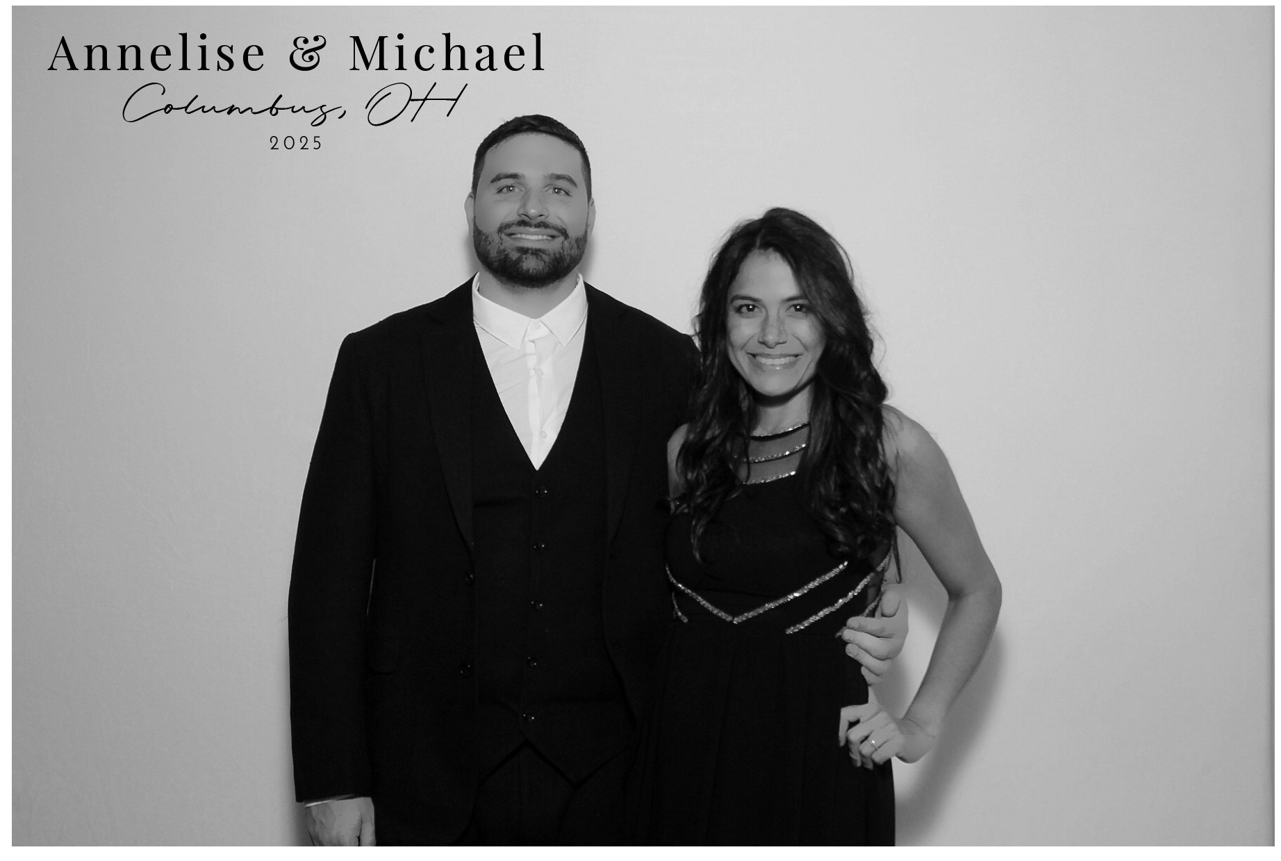 Annelise & Michael | View more photos from the event at gallery.photoboothcincy.com/u/PhotoBoothCincy/Annelise-Michael