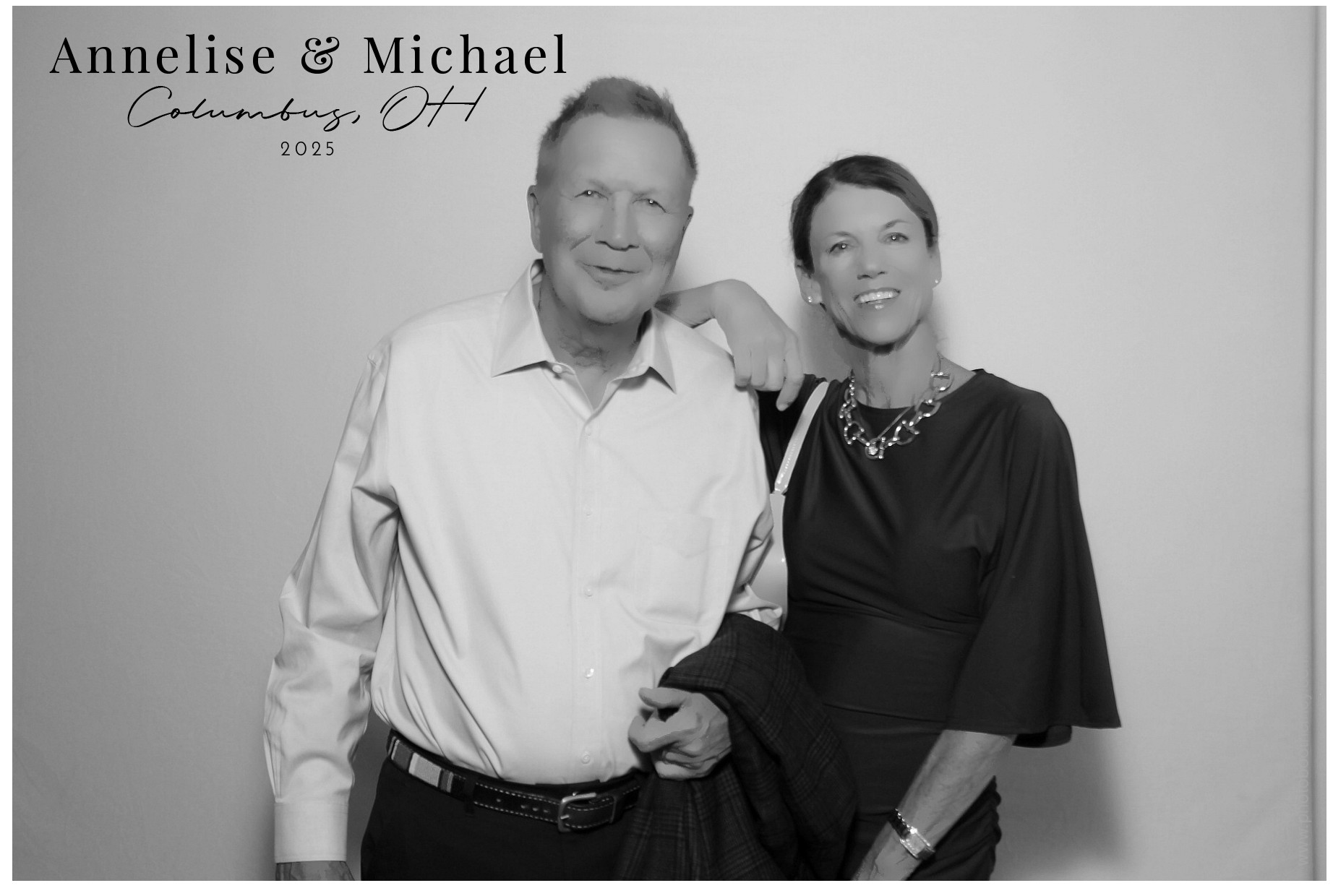 Annelise & Michael | View more photos from the event at gallery.photoboothcincy.com/u/PhotoBoothCincy/Annelise-Michael