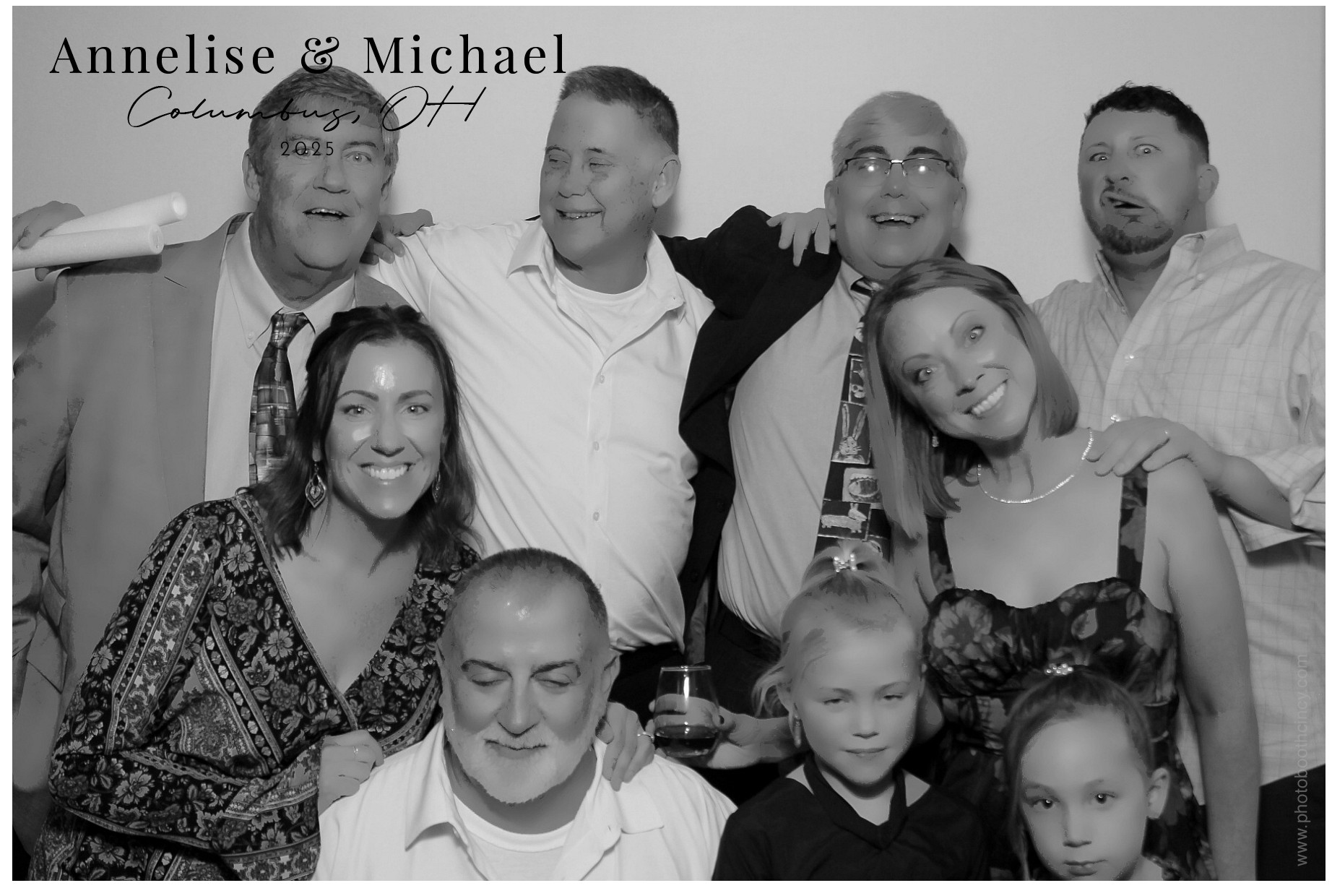 Annelise & Michael | View more photos from the event at gallery.photoboothcincy.com/u/PhotoBoothCincy/Annelise-Michael