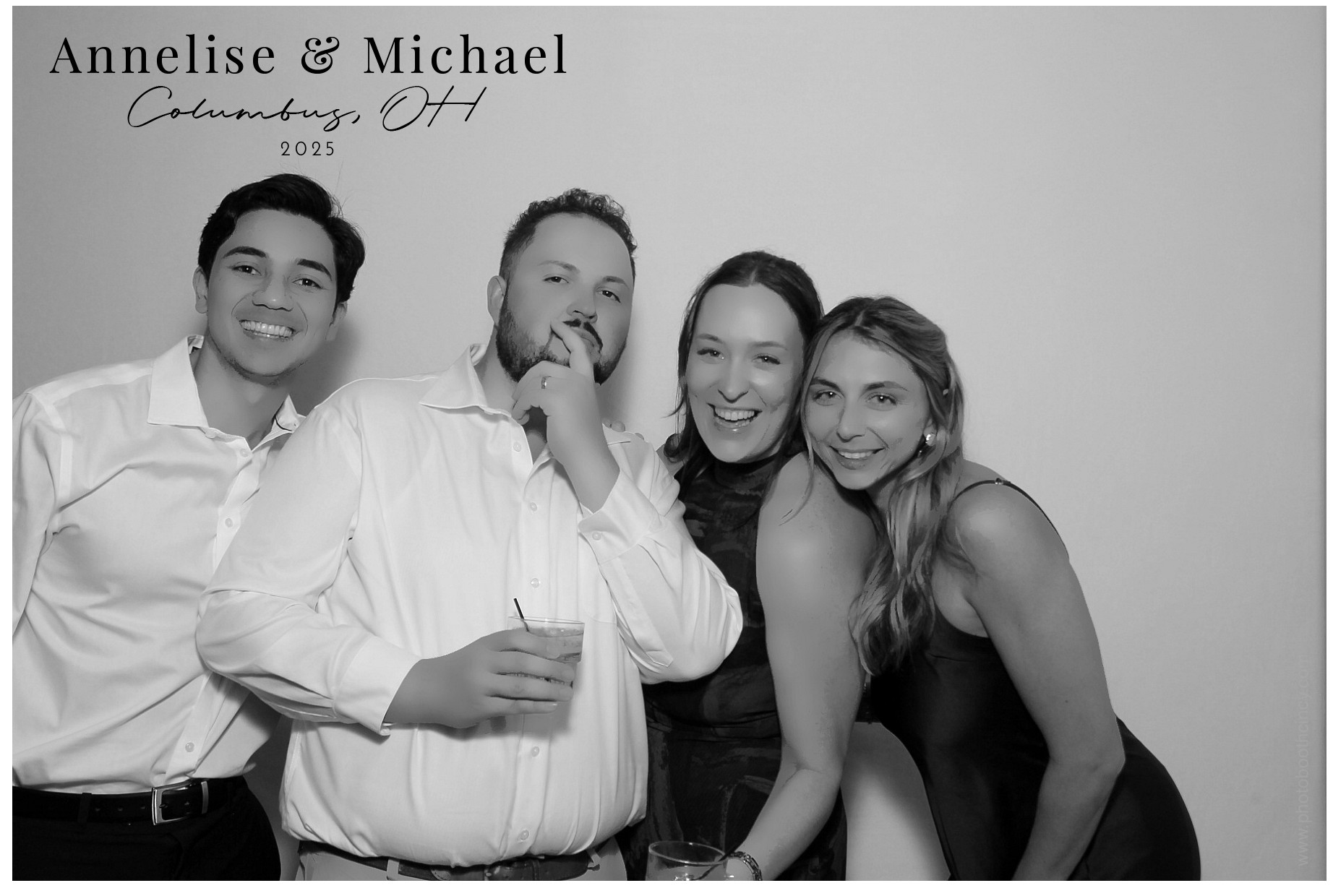 Annelise & Michael | View more photos from the event at gallery.photoboothcincy.com/u/PhotoBoothCincy/Annelise-Michael