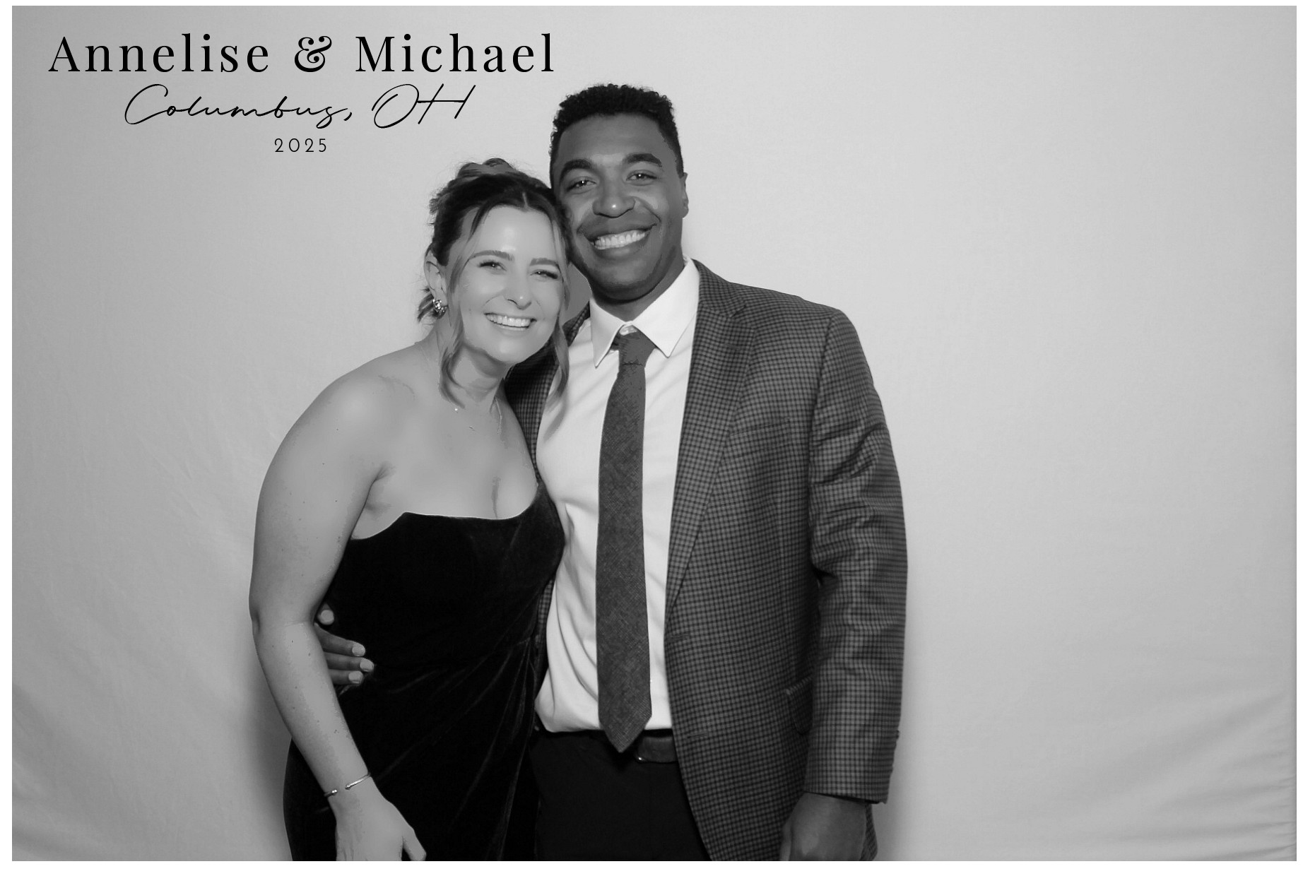 Annelise & Michael | View more photos from the event at gallery.photoboothcincy.com/u/PhotoBoothCincy/Annelise-Michael