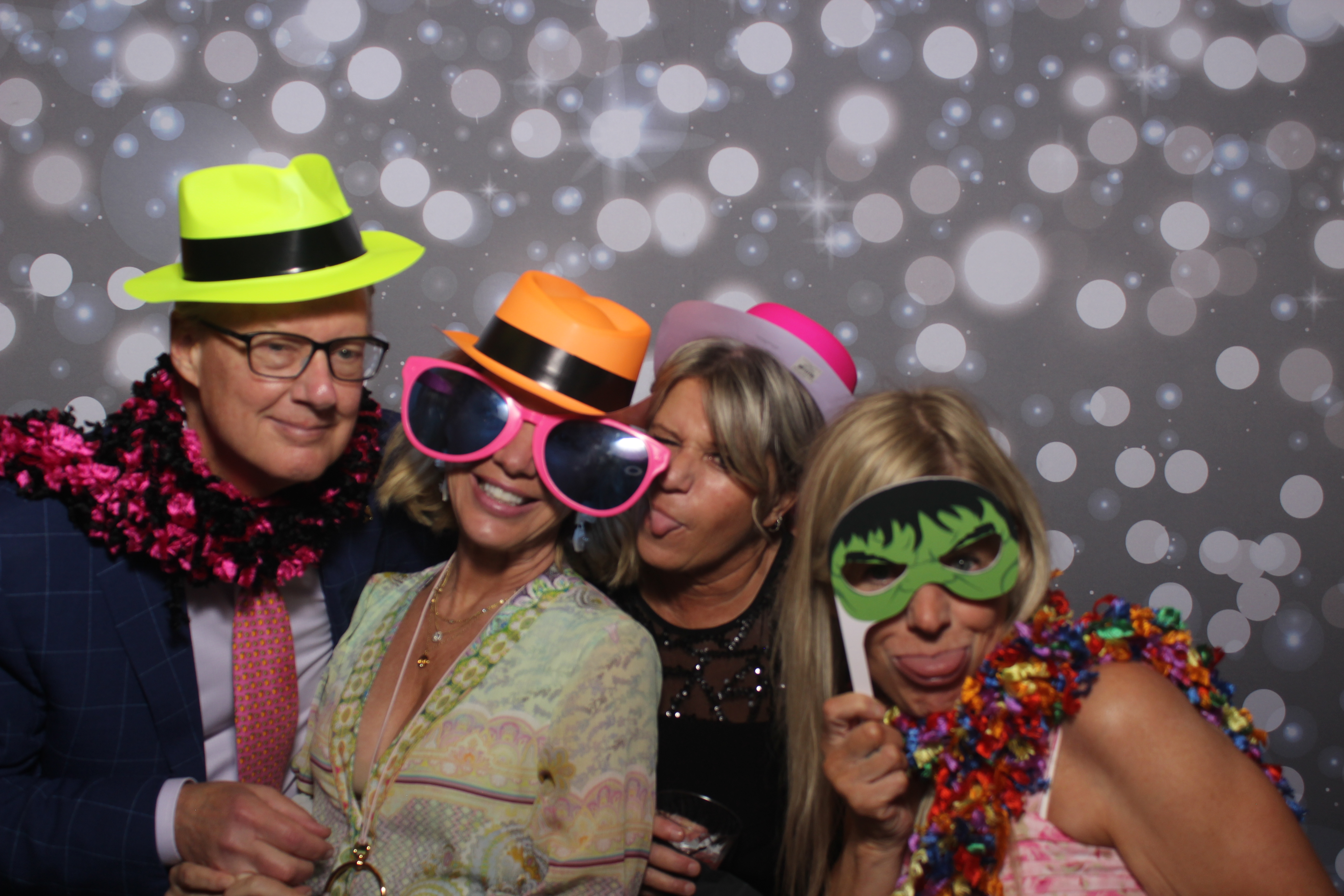 Ashleigh Lindsey Reception | View more photos from the event at gallery.photoboothcincy.com/u/PhotoBoothCincy/Ashleigh-Lindsey-Reception